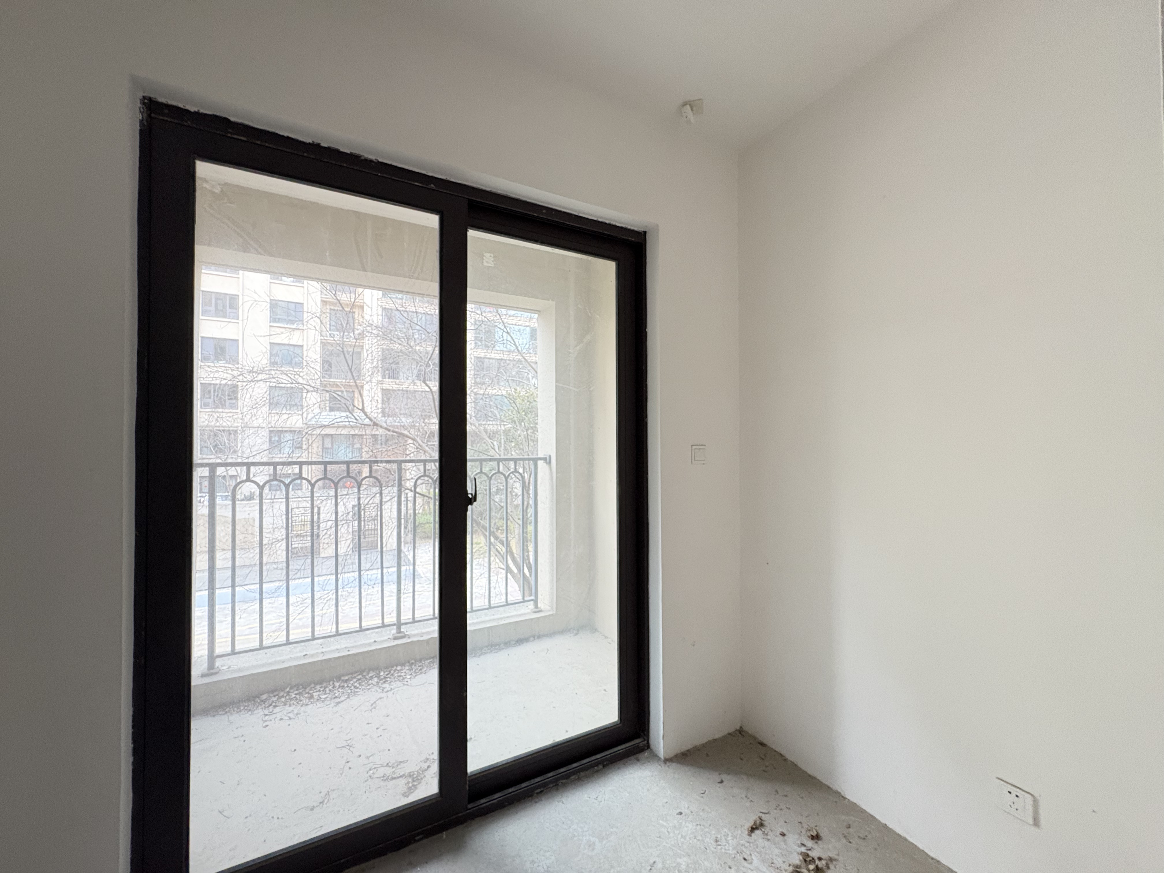 中南君悦府 4室2厅2卫 230.29m²