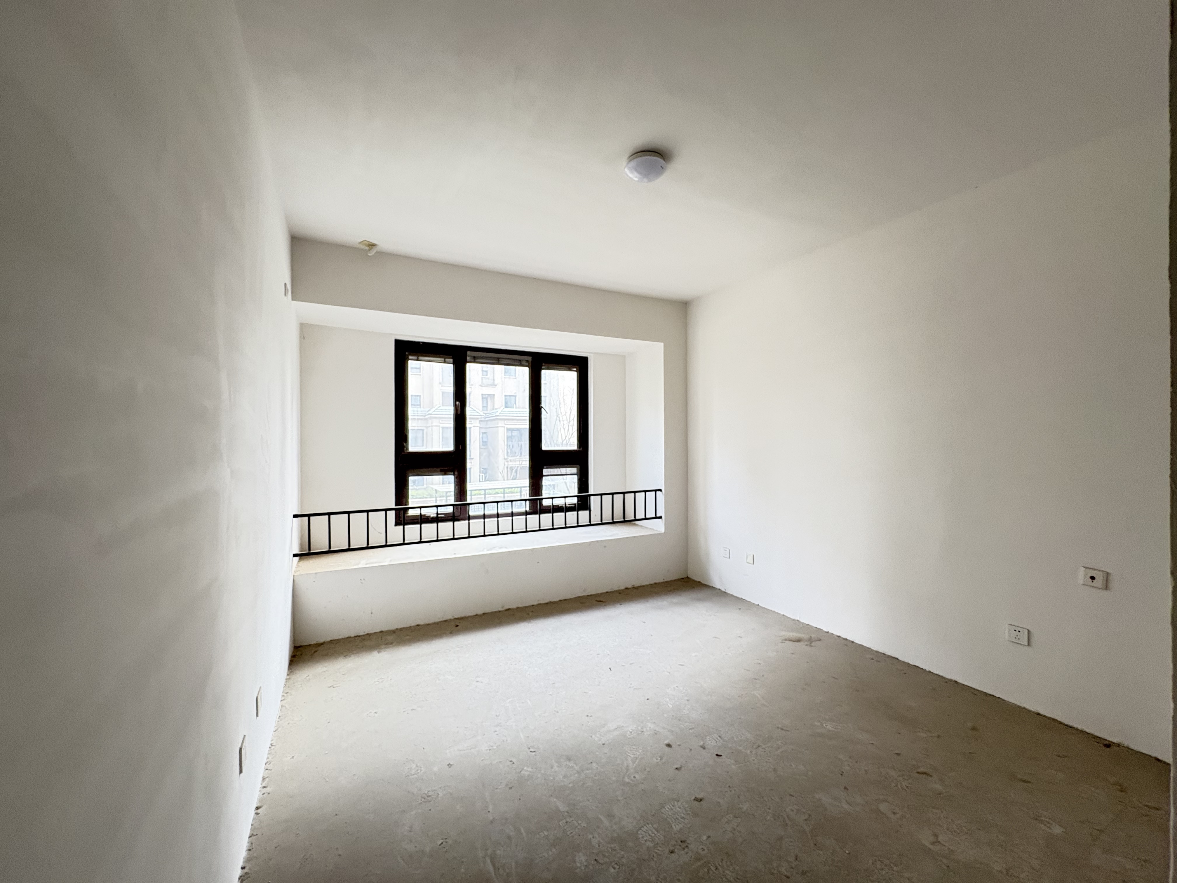 中南君悦府 4室2厅2卫 230.29m²