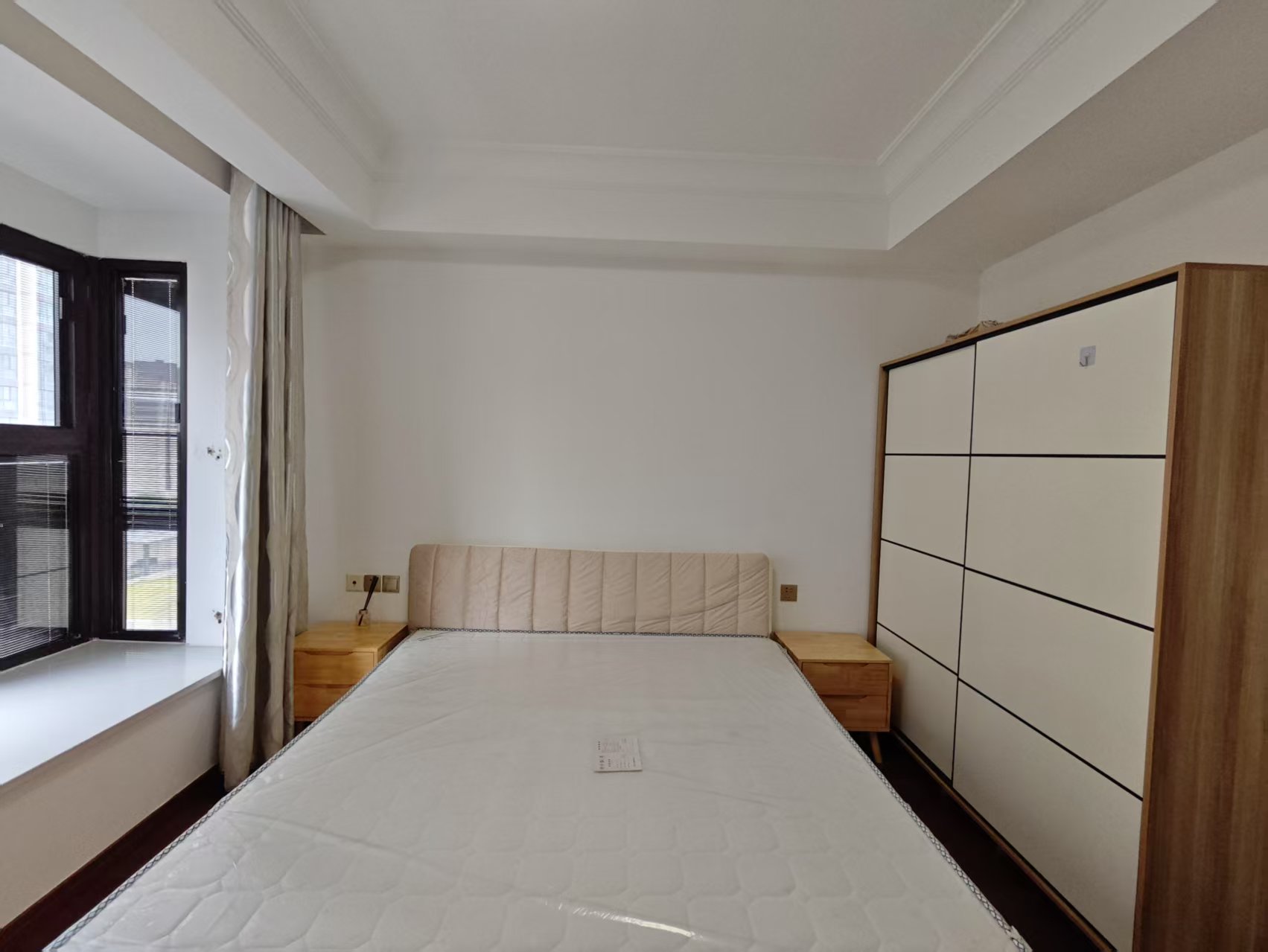 雍华府 3室2厅1卫 114.33m&sup2;