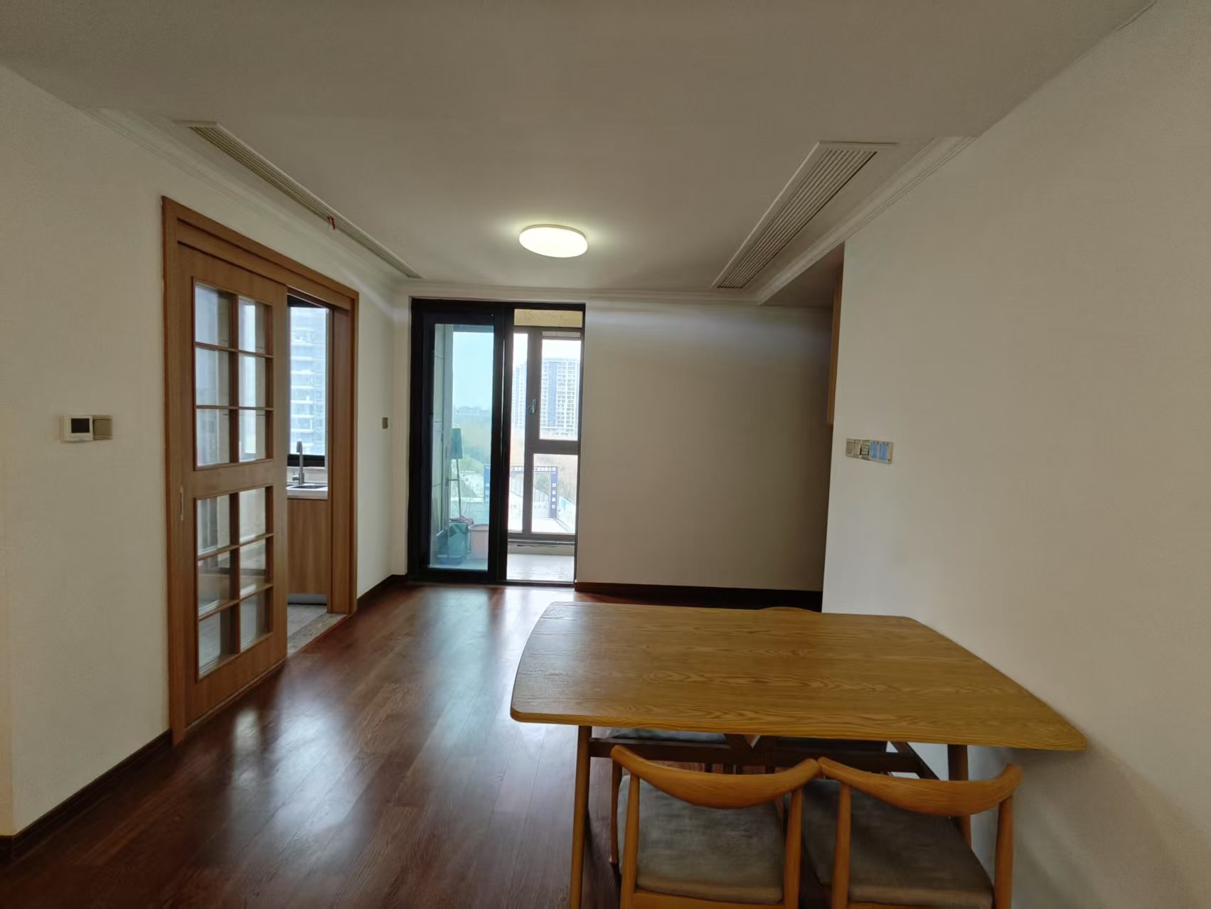 雍华府 3室2厅1卫 114.33m&sup2;