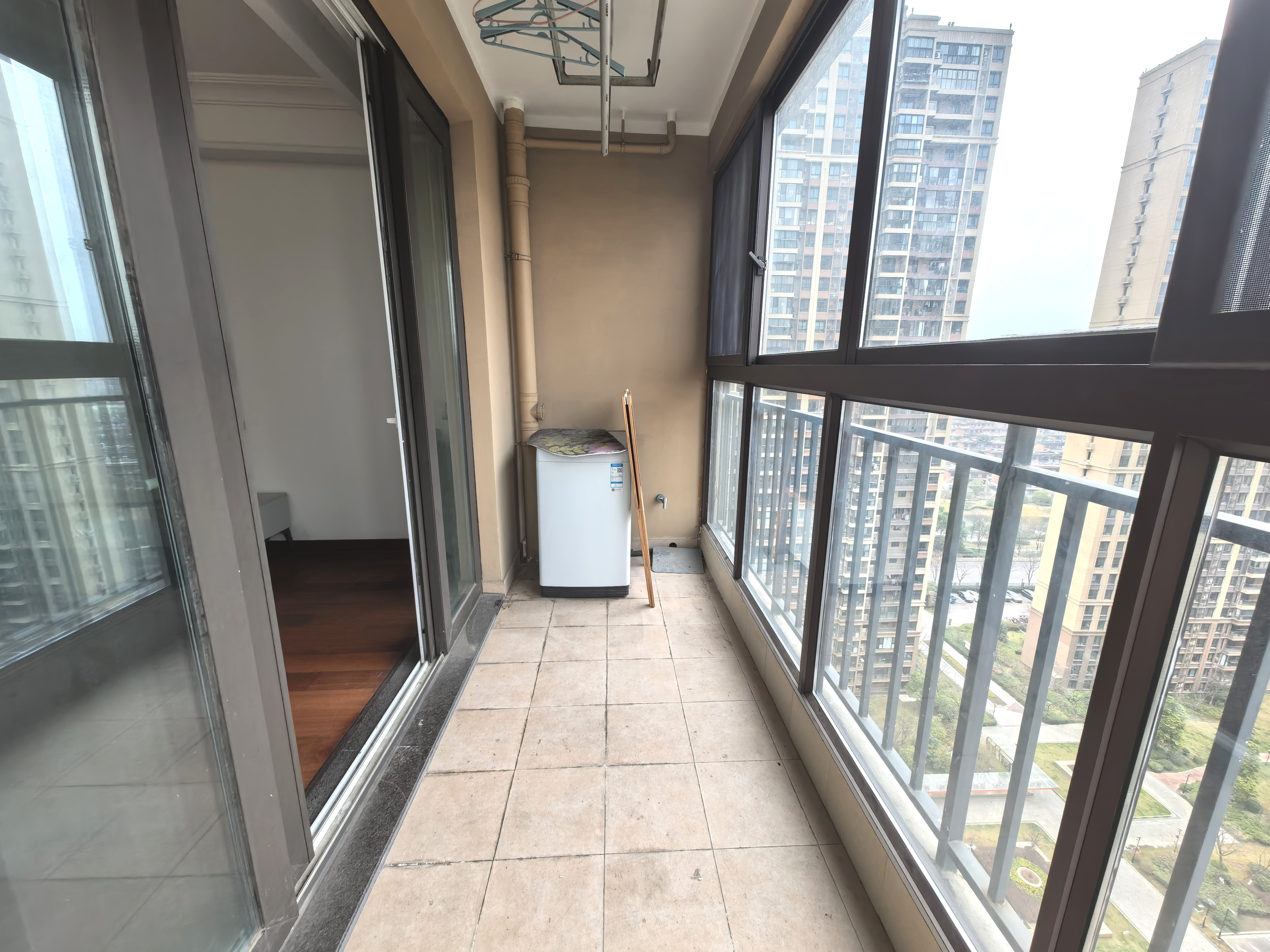 中海碧林湾 4室2厅1卫 128.34m&sup2;