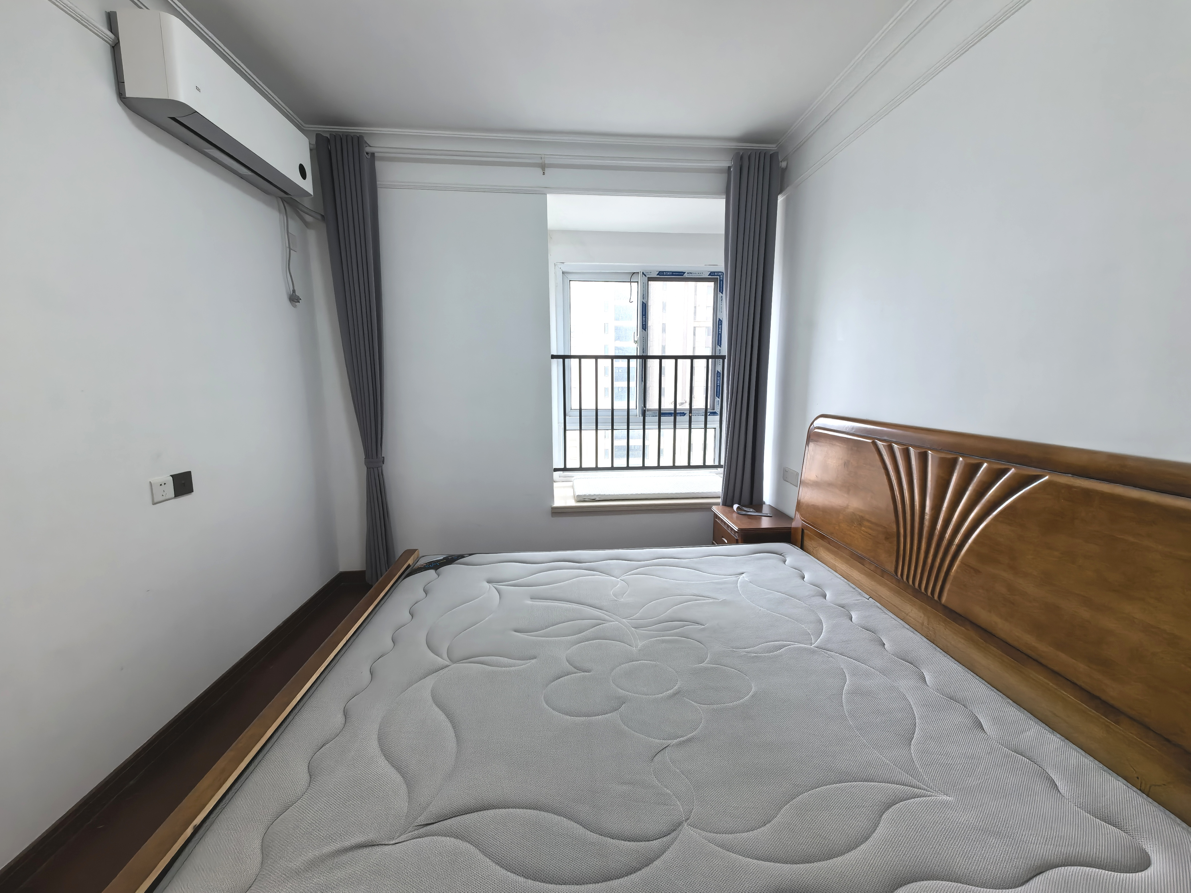 中海碧林湾 4室2厅1卫 128.34m&sup2;