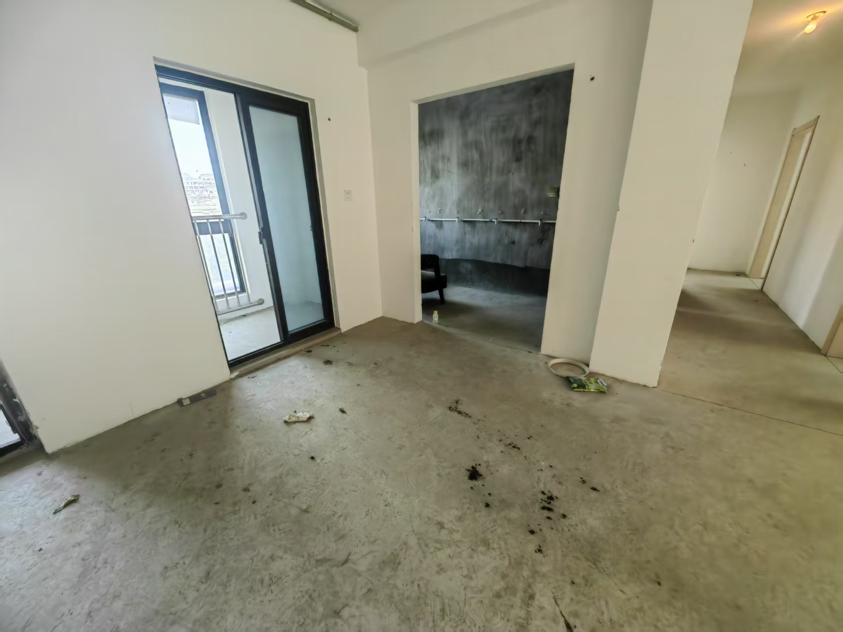 正泰江岸水苑 3室1厅2卫 136.45m²