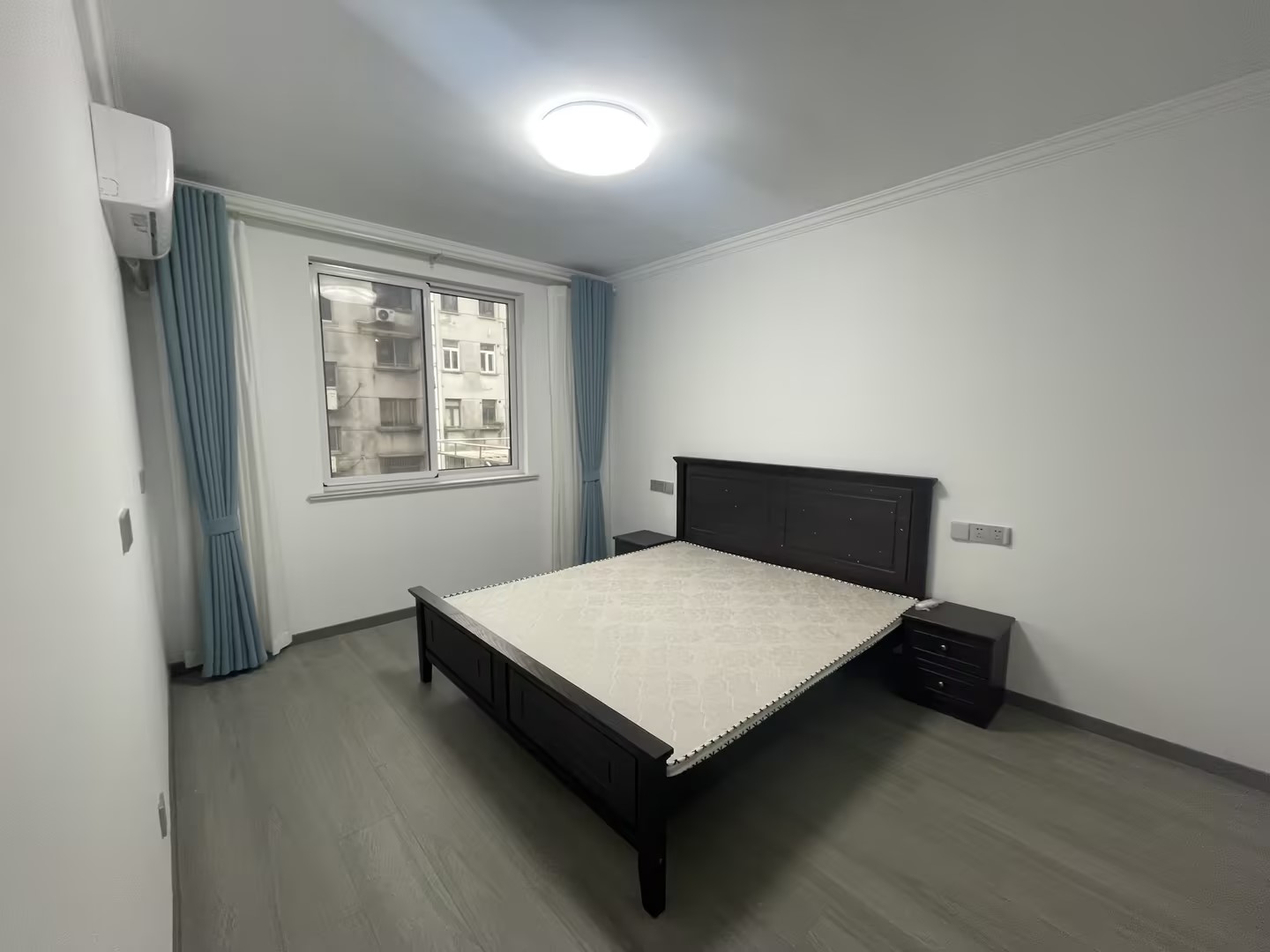 银花苑 2室1厅1卫 65.00m&sup2;
