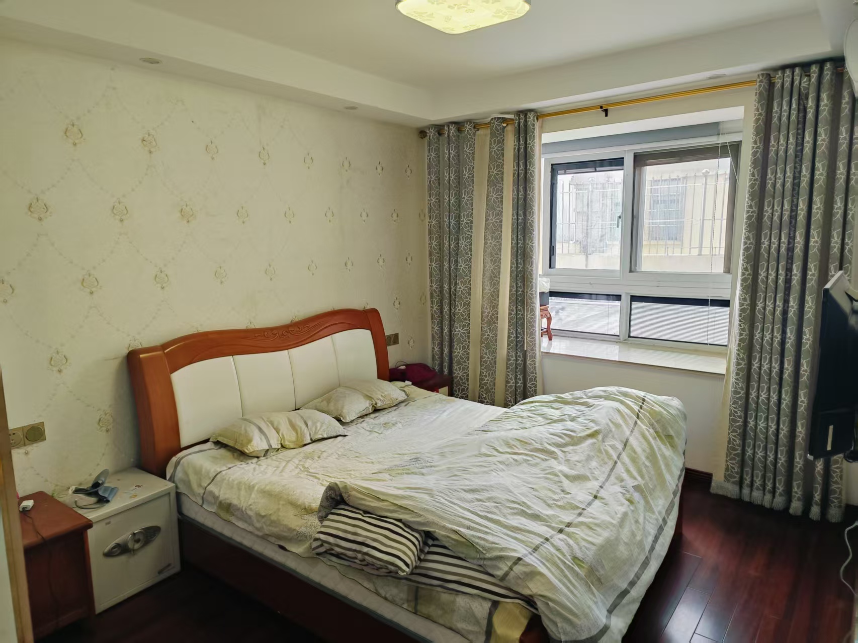 新城香溢紫郡 3室2厅1卫 98.74m&sup2;