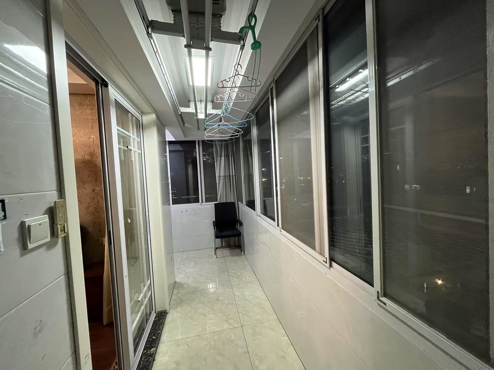 师范桥新村 2室1厅1卫 65m&sup2;