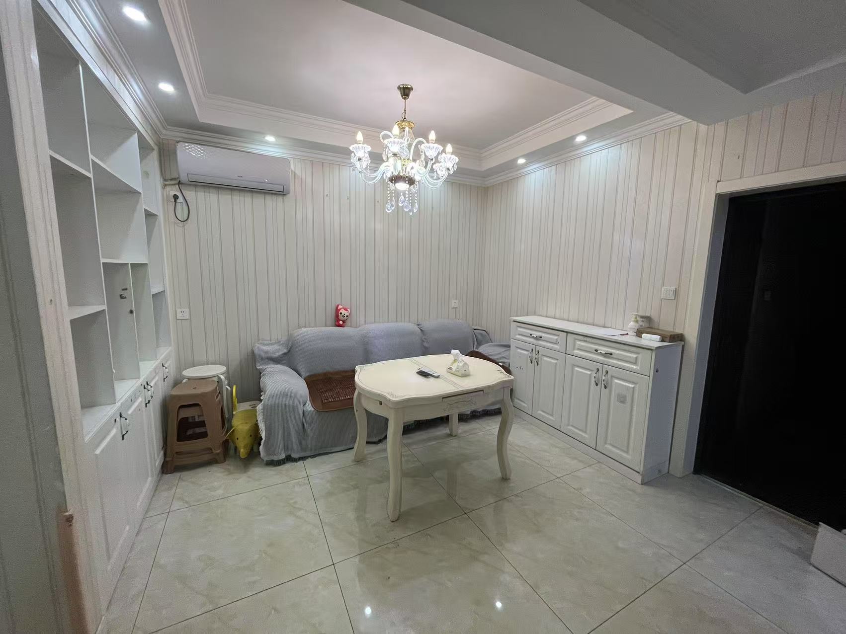 师范桥新村 2室1厅1卫 65m&sup2;