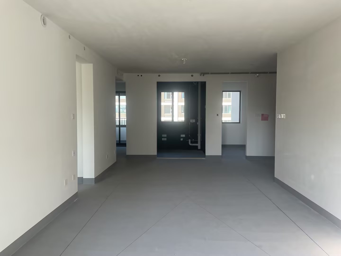 建发御珑湾 3室2厅2卫 131m²