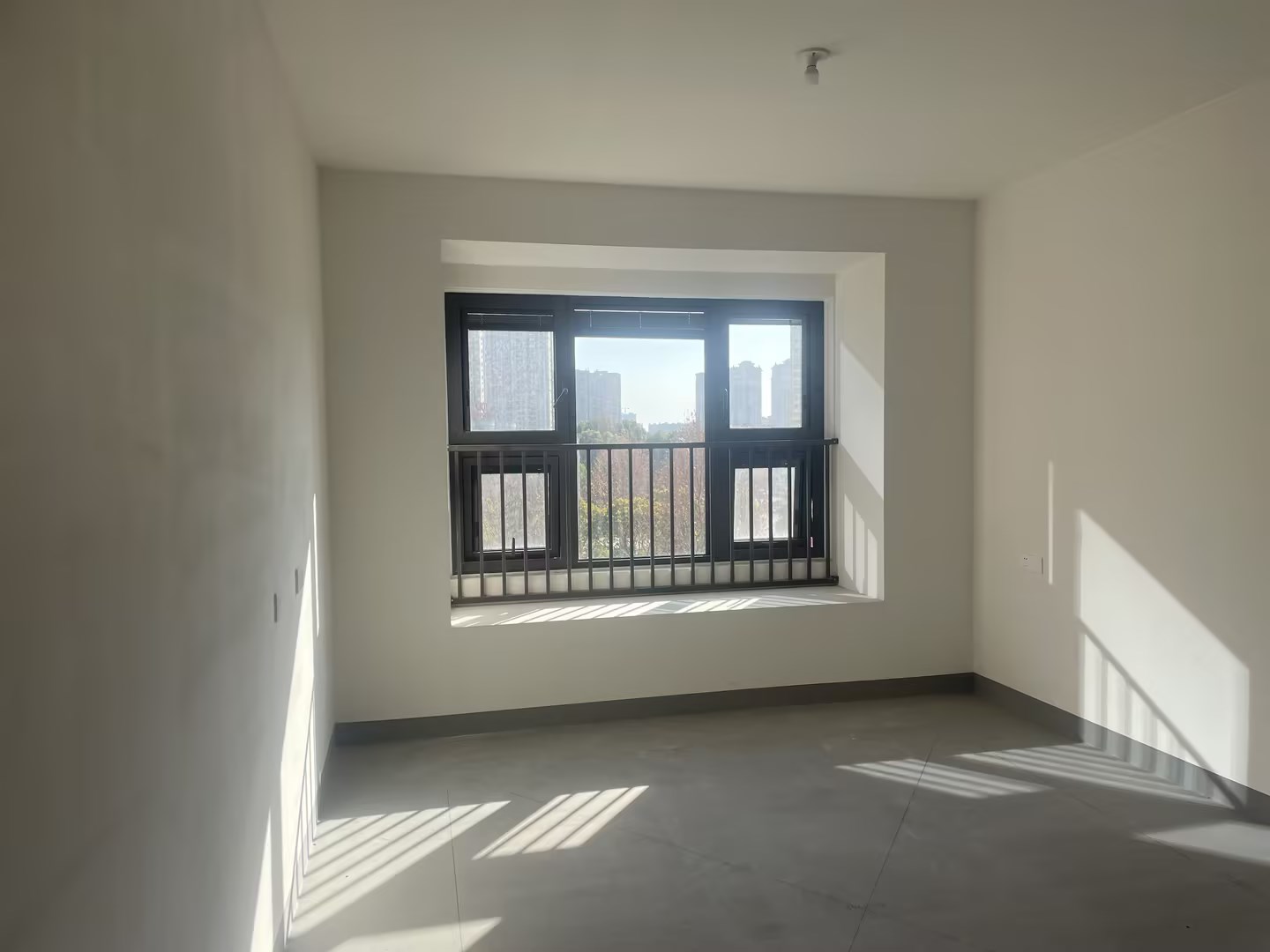 建发御珑湾 3室2厅2卫 131m&sup2;