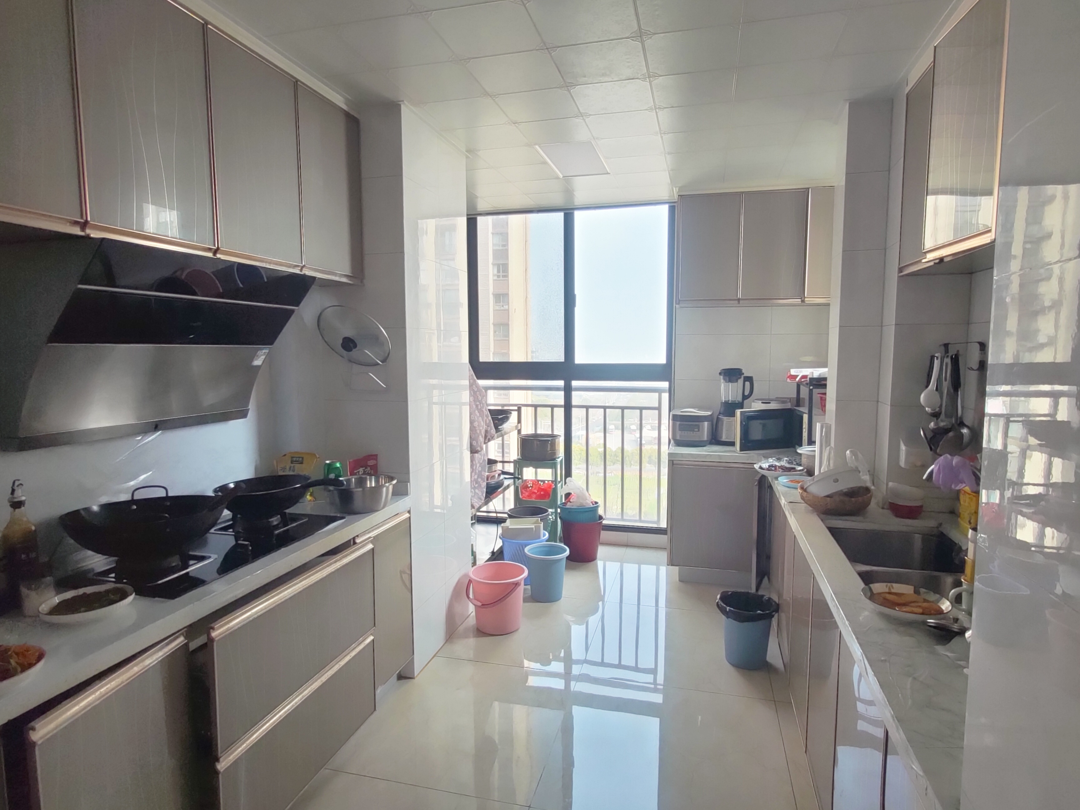 盛和花半里 4室2厅2卫 180m&sup2;
