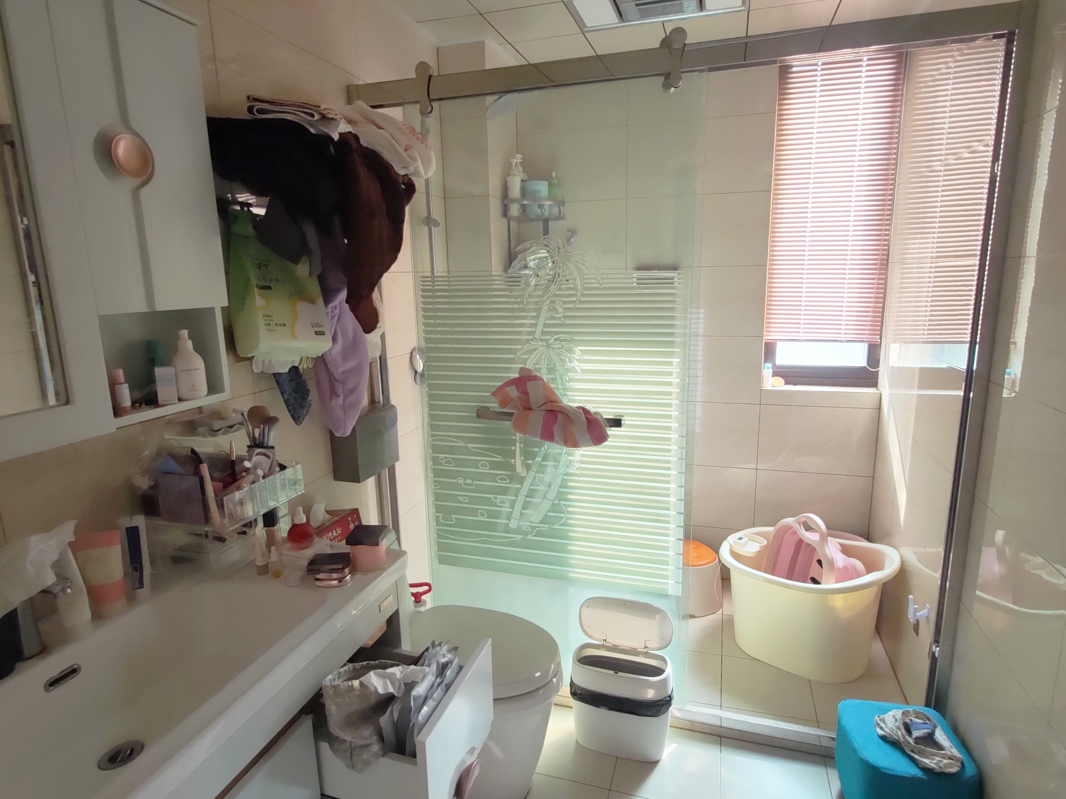 盛和花半里 4室2厅2卫 180m&sup2;