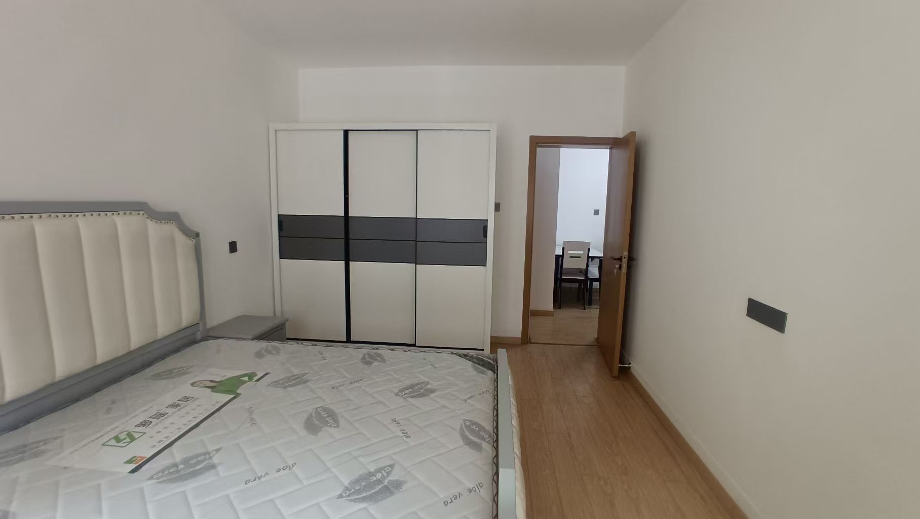 解放新村 3室1厅1卫 80m&sup2;