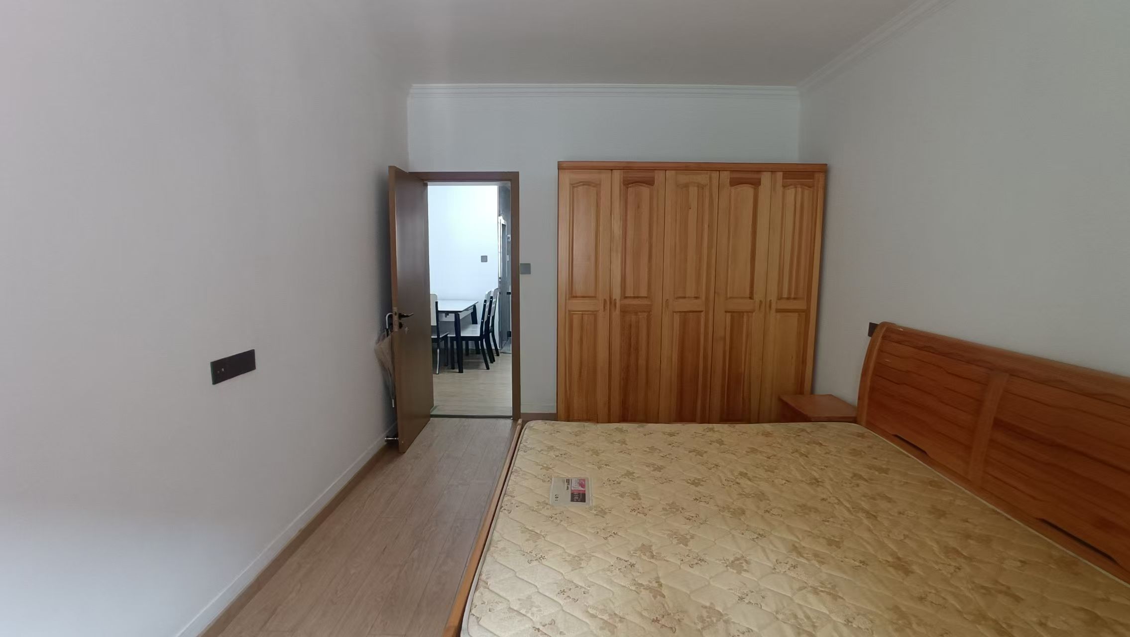 解放新村 3室1厅1卫 80m&sup2;