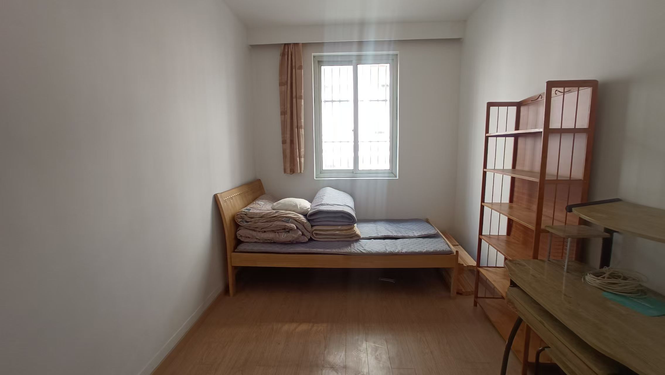 解放新村 3室1厅1卫 80m&sup2;