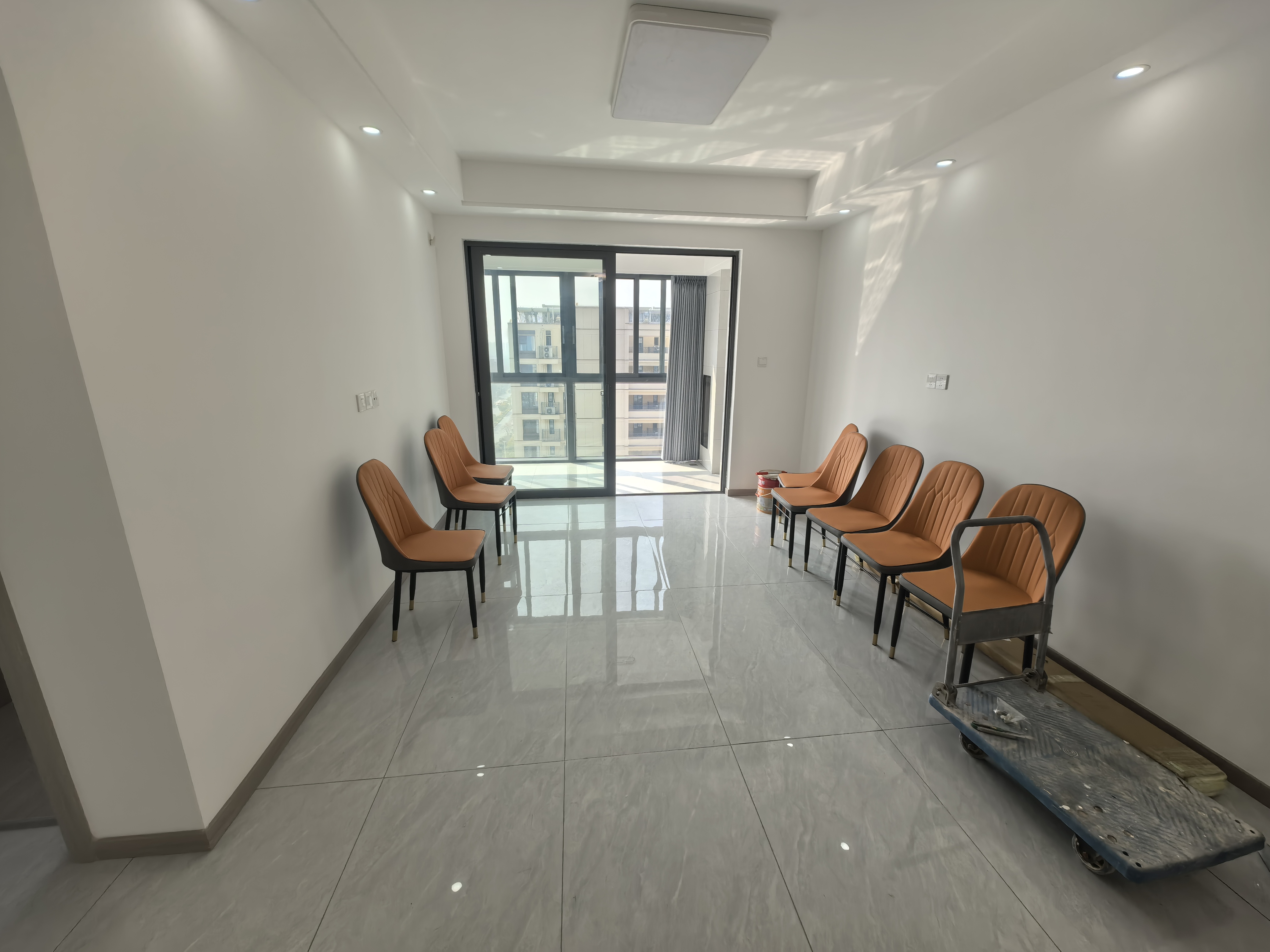 卓越悦宸 3室2厅1卫 93.00m&sup2;