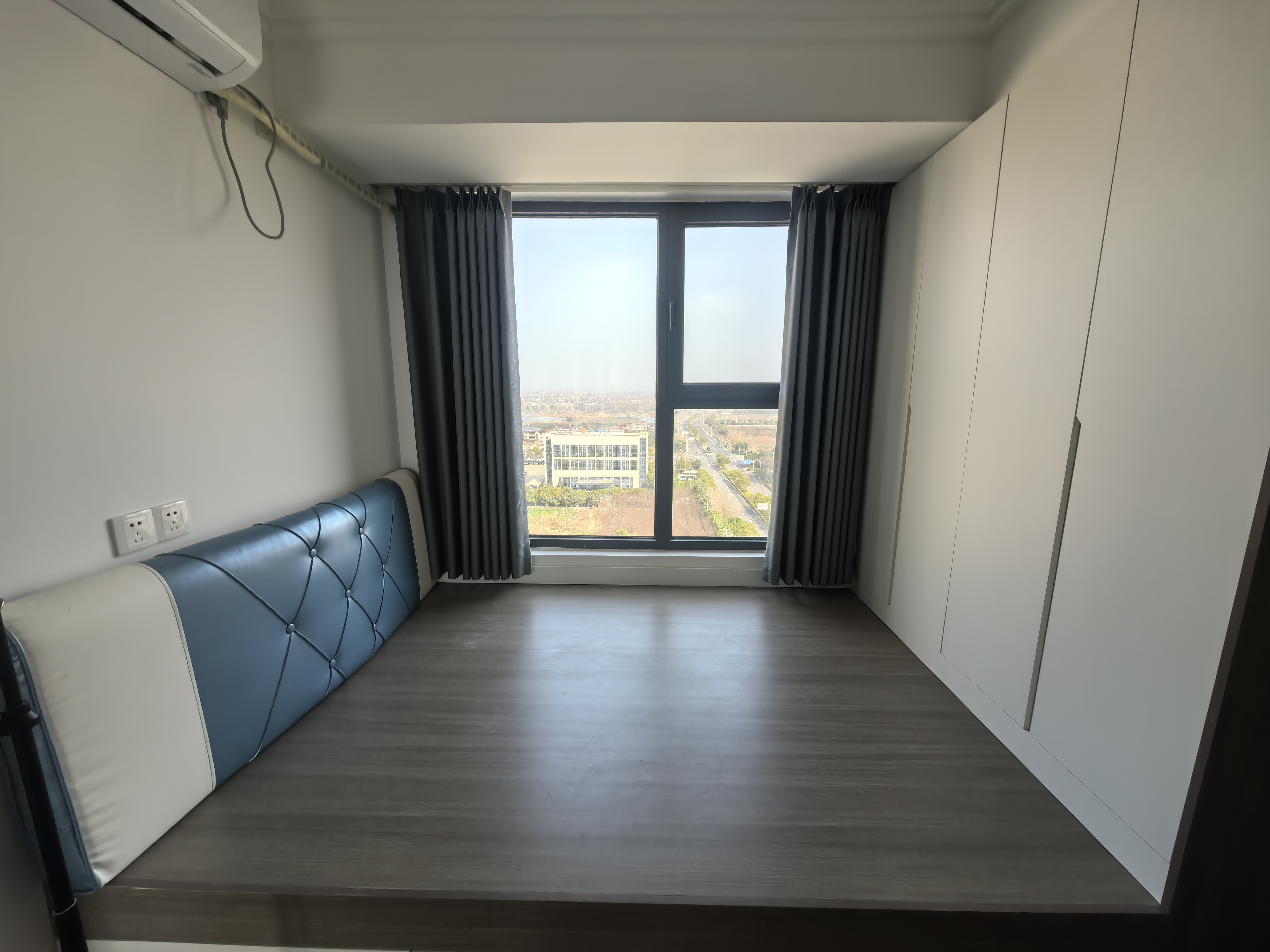卓越悦宸 3室2厅1卫 93.00m&sup2;