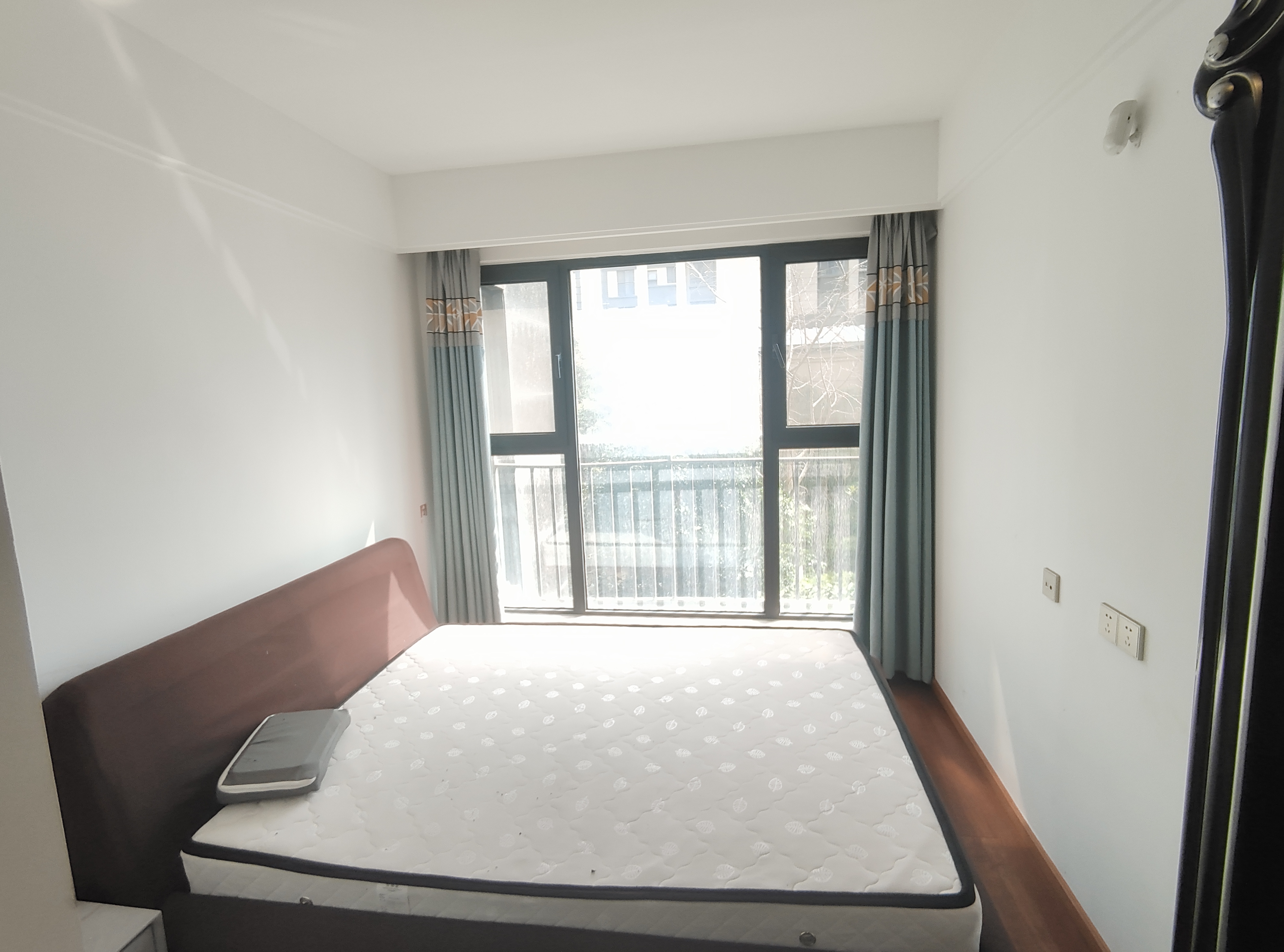 中南漫悦湾 4室2厅2卫 122m&sup2;