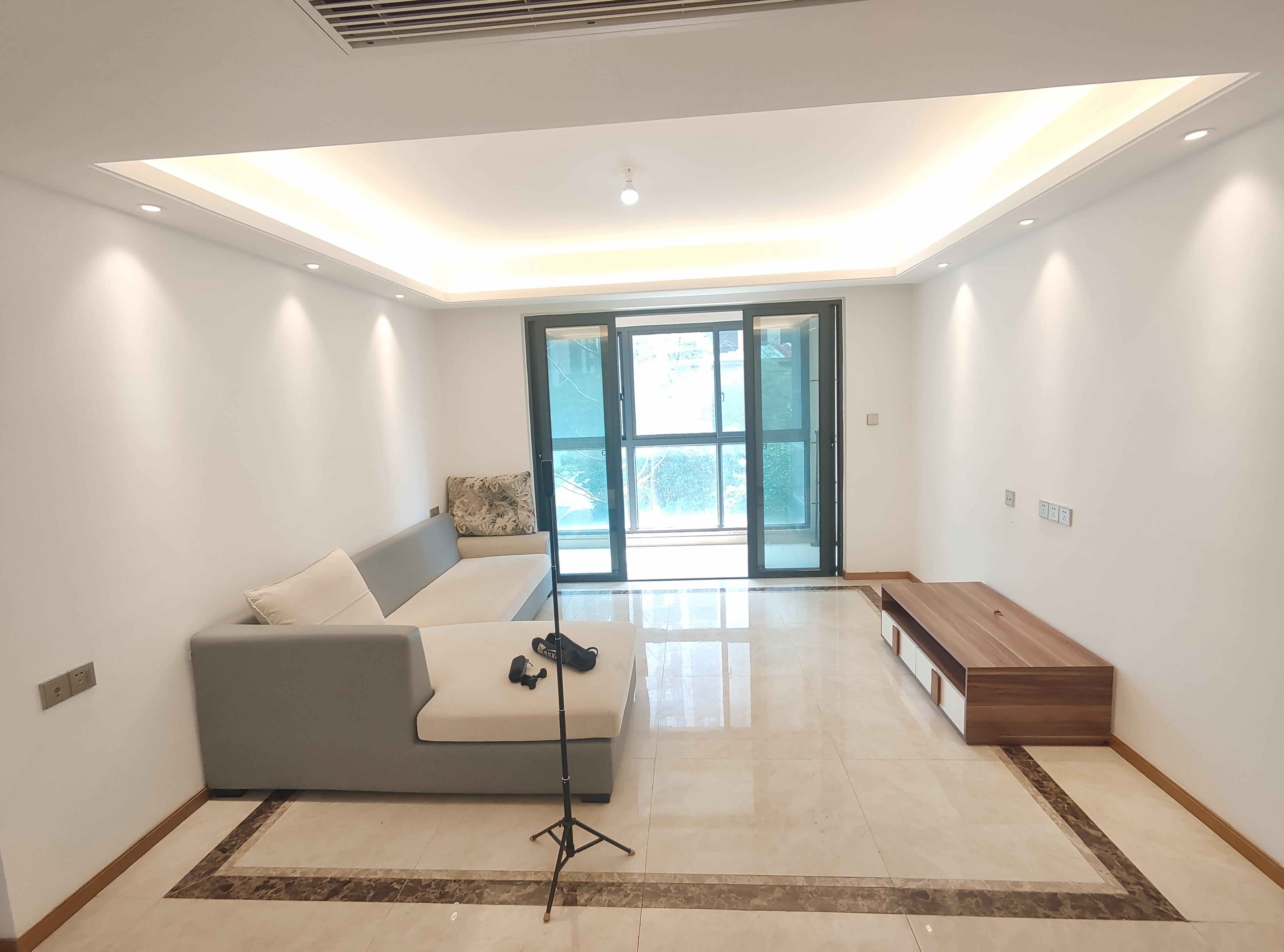 中南漫悦湾 4室2厅2卫 122m&sup2;