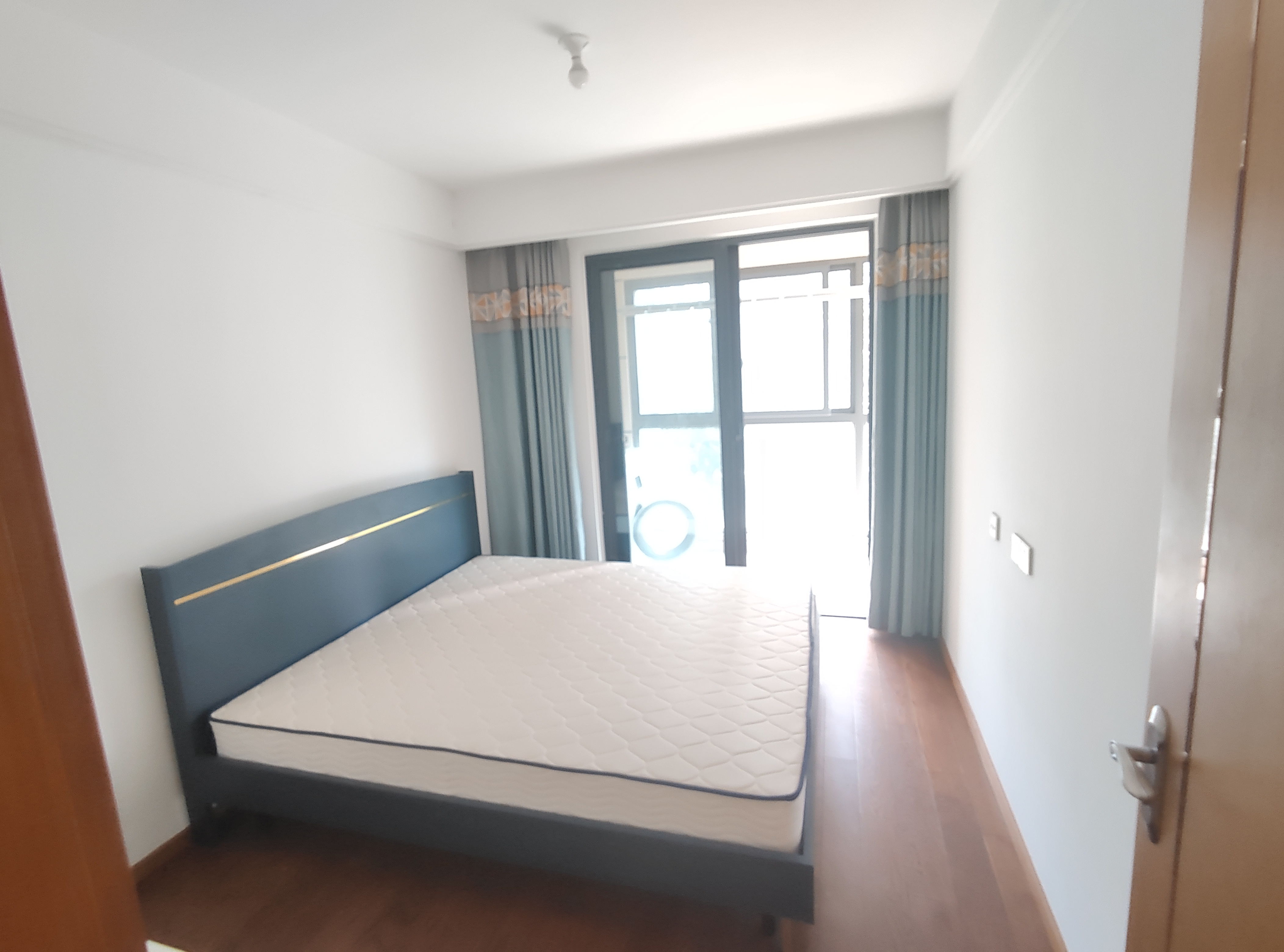 中南漫悦湾 4室2厅2卫 122m&sup2;