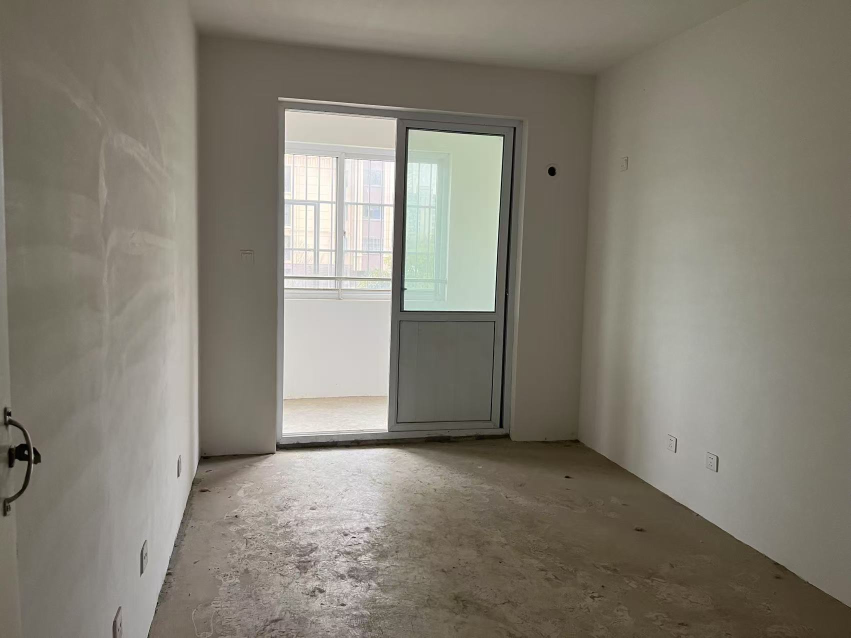 十里花苑 3室2厅1卫 128.85m&sup2;