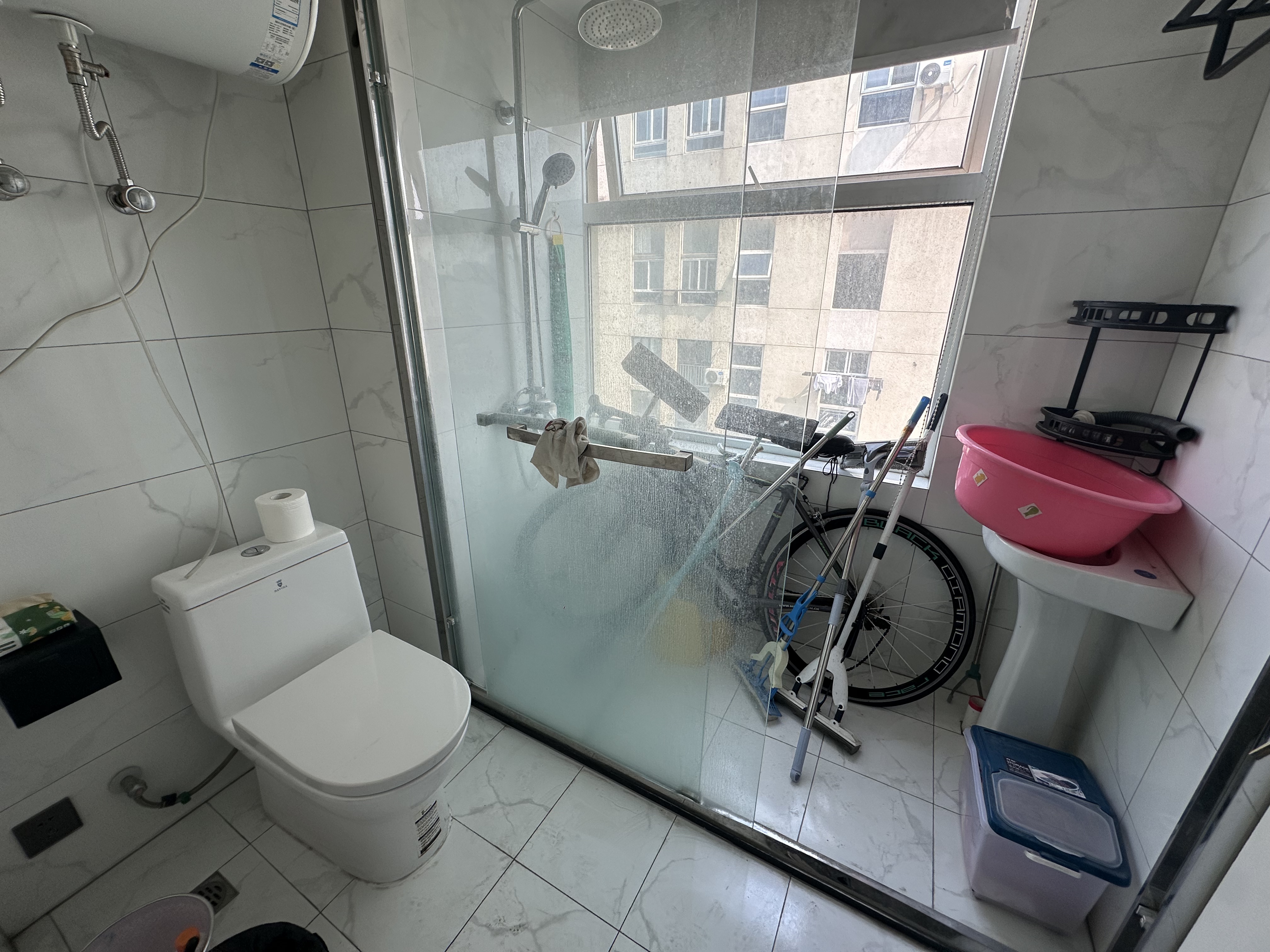 永和大厦 3室2厅1卫 158m²