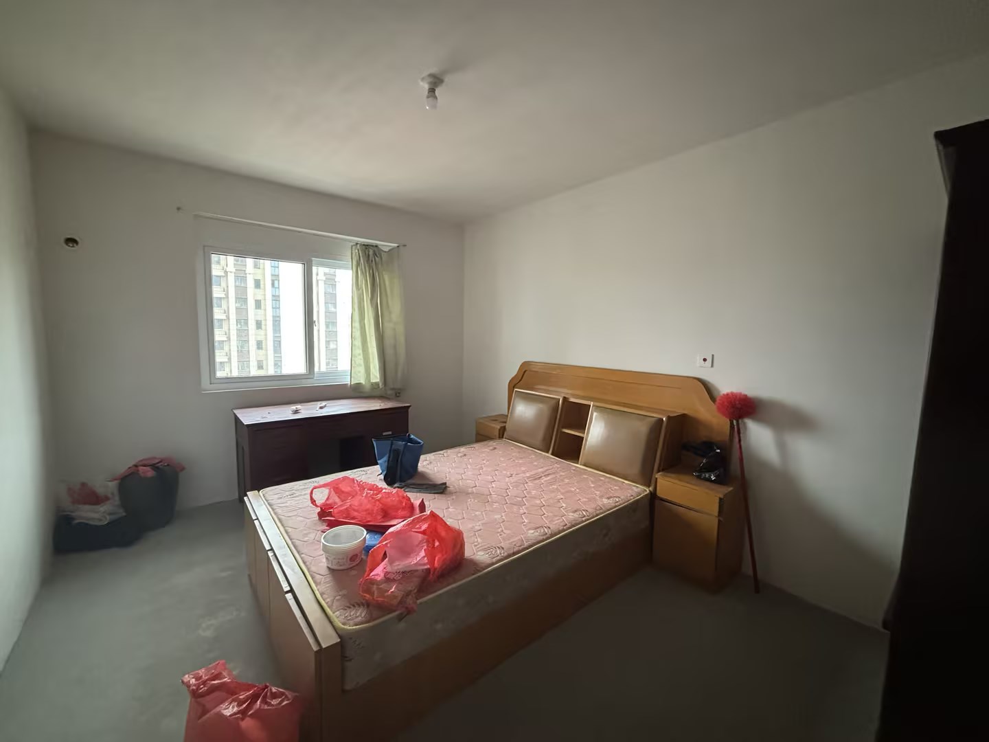 和润花苑 3室2厅1卫 150m&sup2;