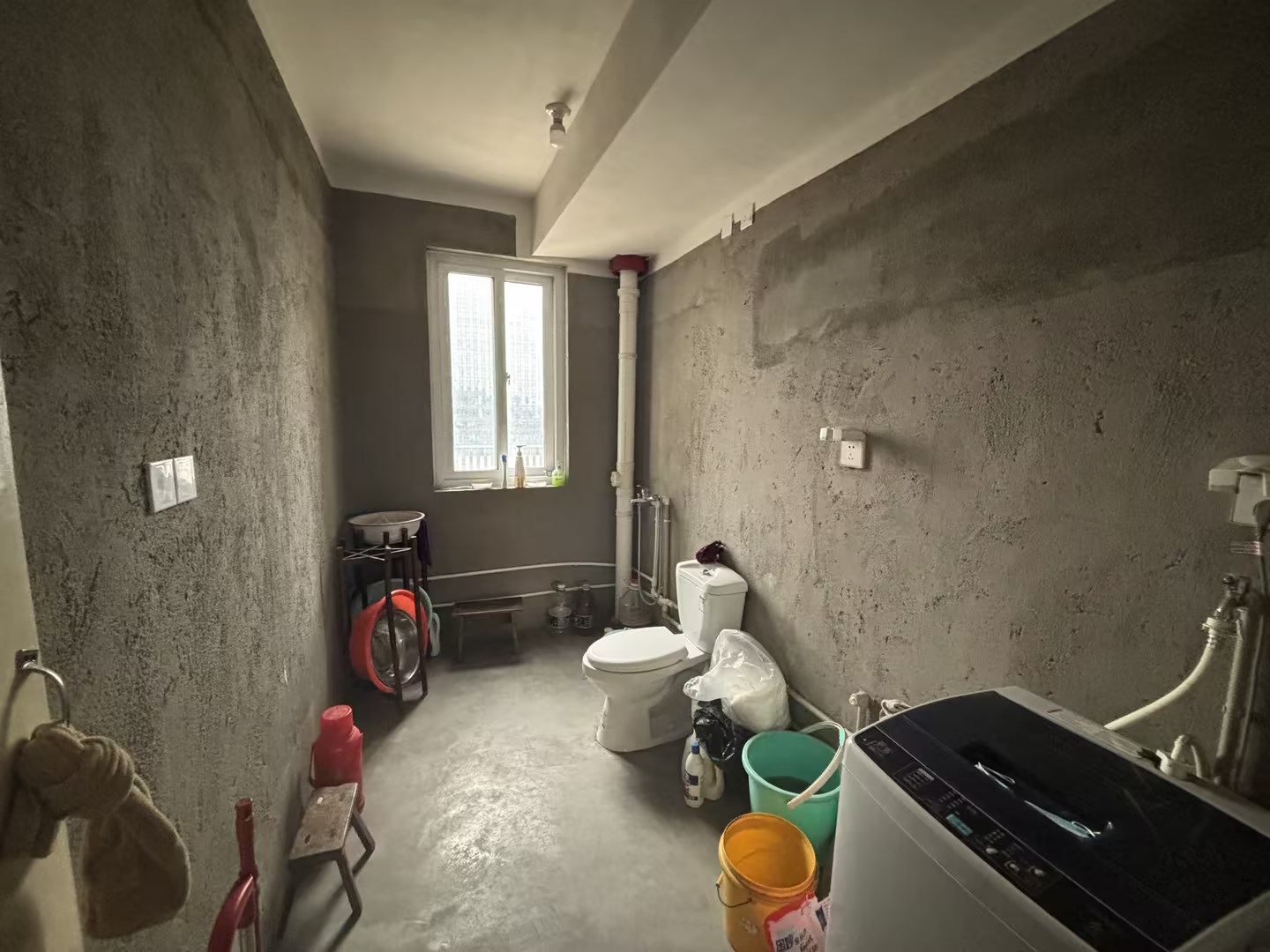 和润花苑 3室2厅1卫 150m&sup2;