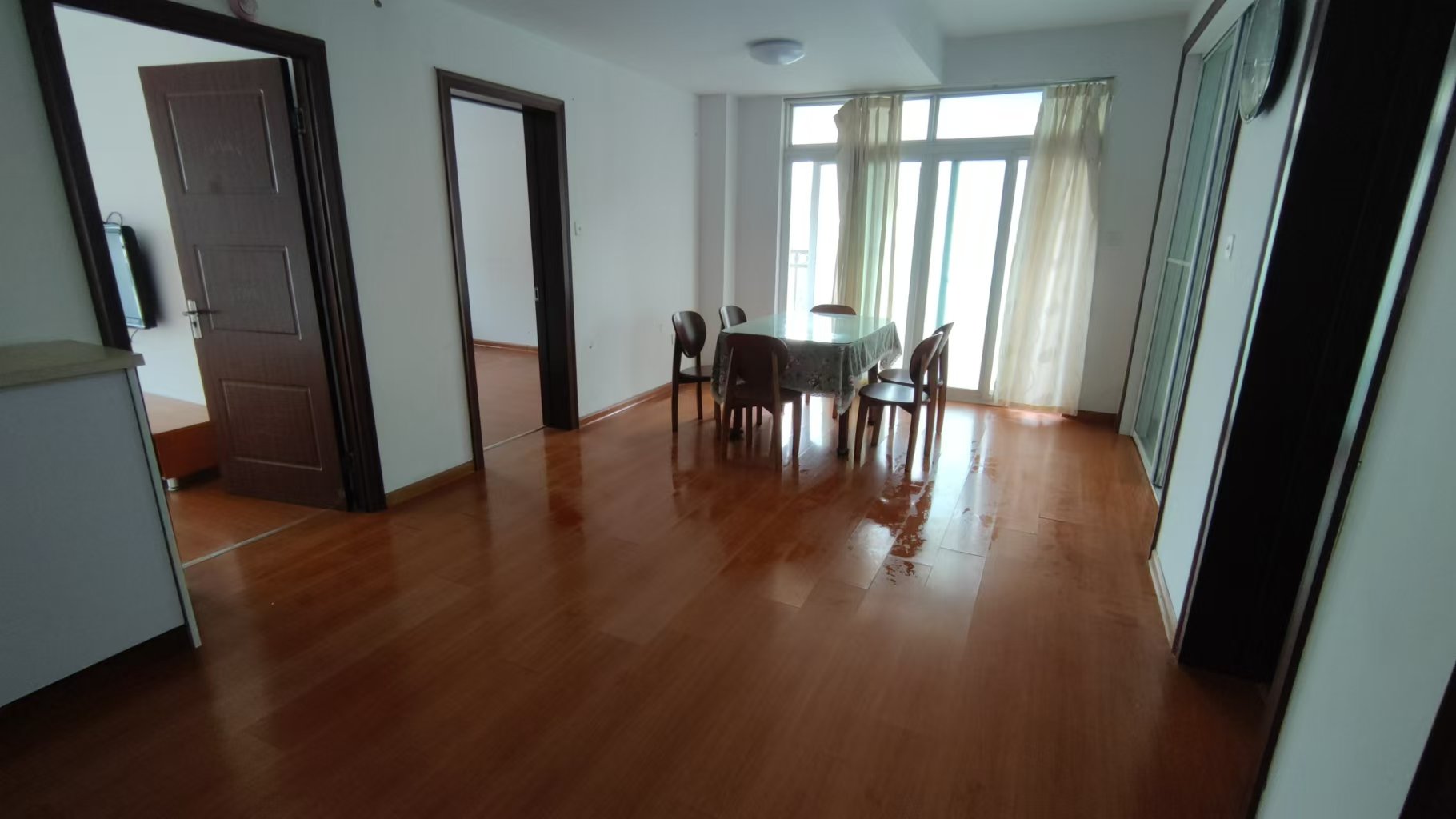 天润锦园 6室3厅3卫 210m²