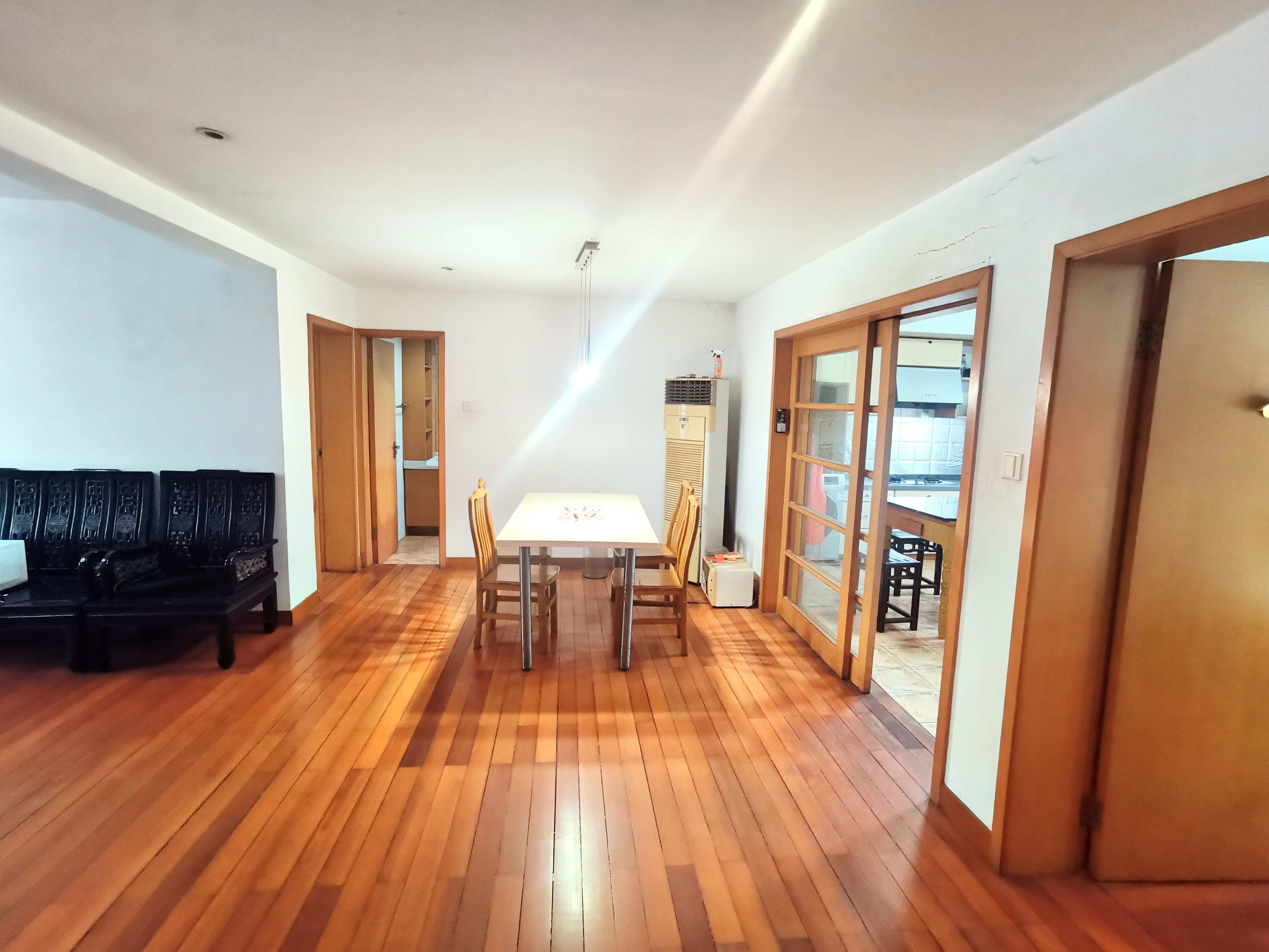 光明南村 3室2厅1卫 127.64m&sup2;
