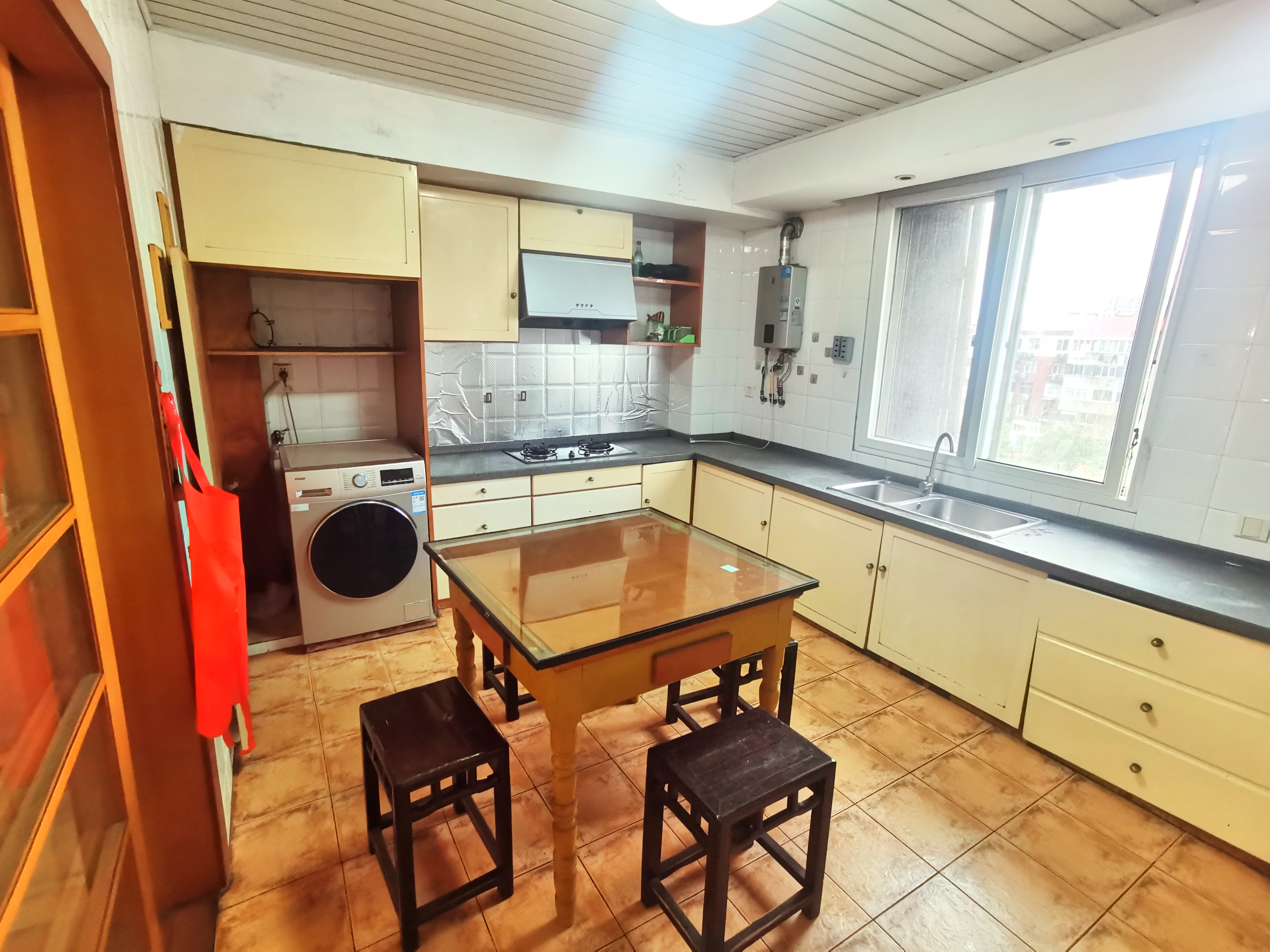 光明南村 3室2厅1卫 127.64m&sup2;