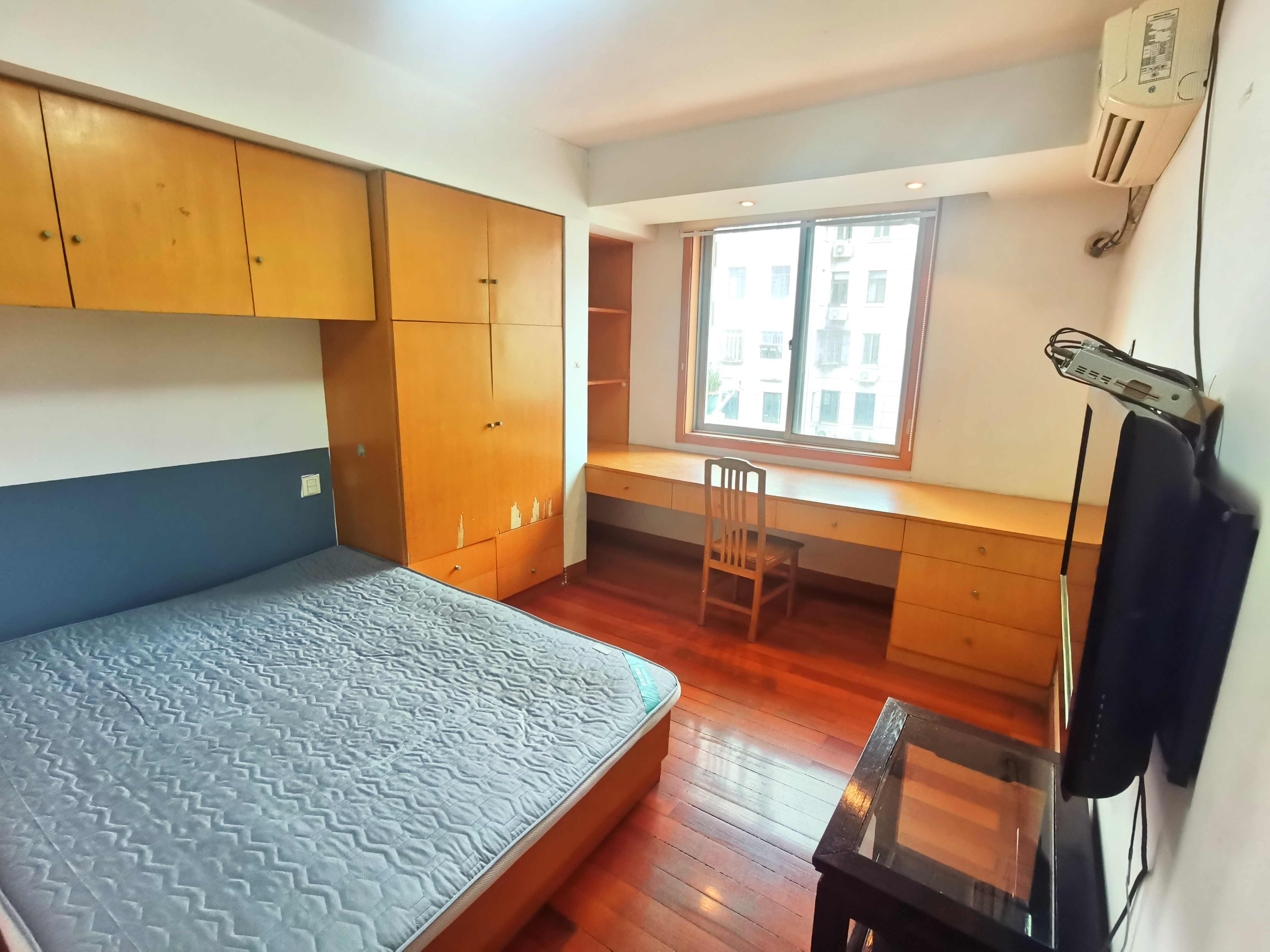 光明南村 3室2厅1卫 127.64m&sup2;