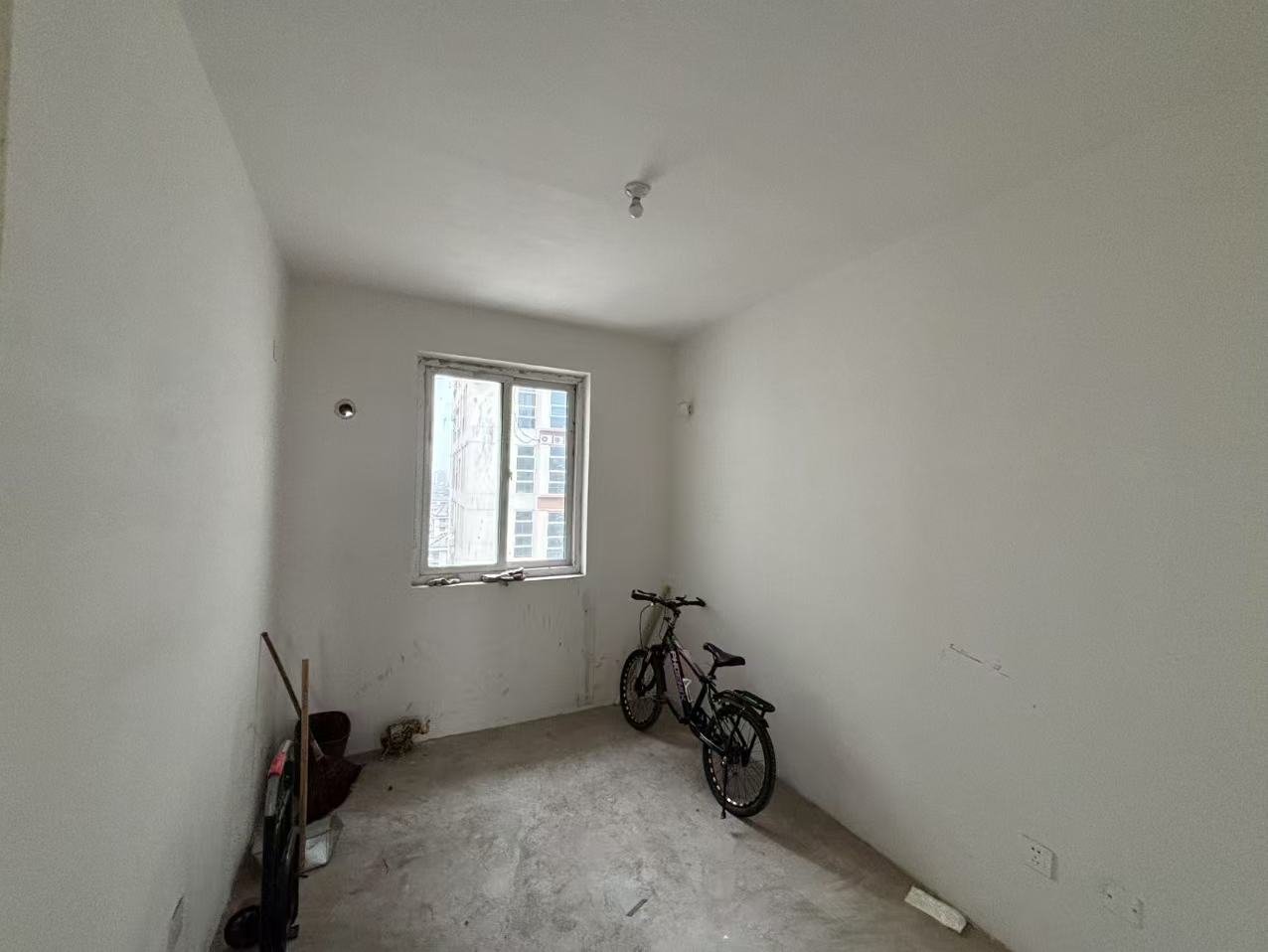 永和花苑 3室2厅1卫 202.68m&sup2;