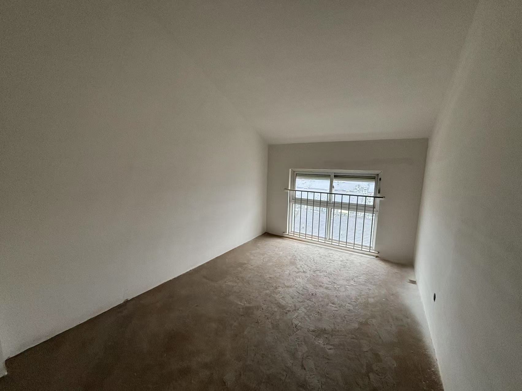 永和花苑 3室2厅1卫 202.68m&sup2;