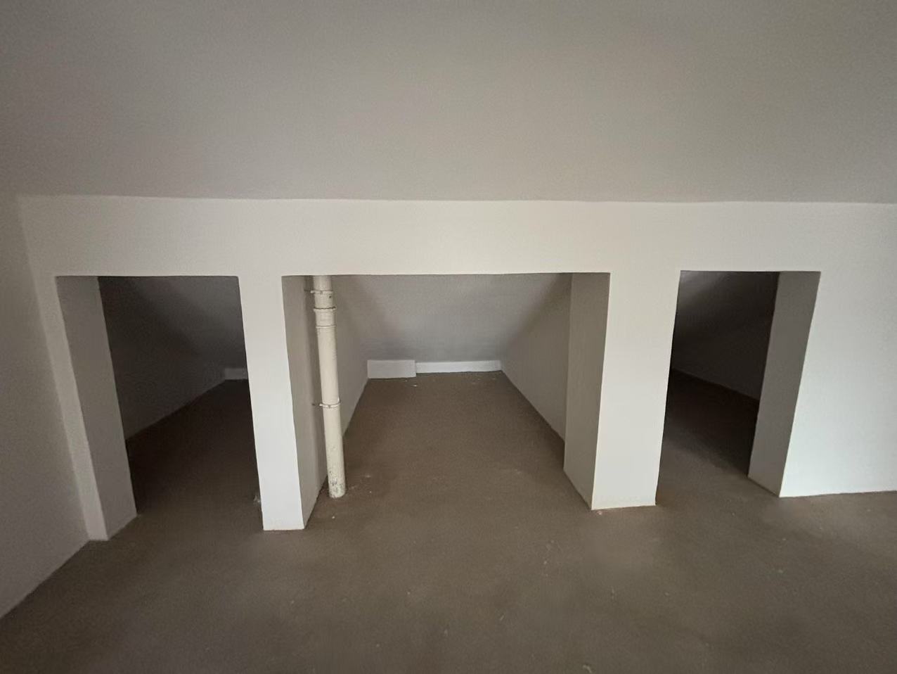 永和花苑 3室2厅1卫 202.68m&sup2;