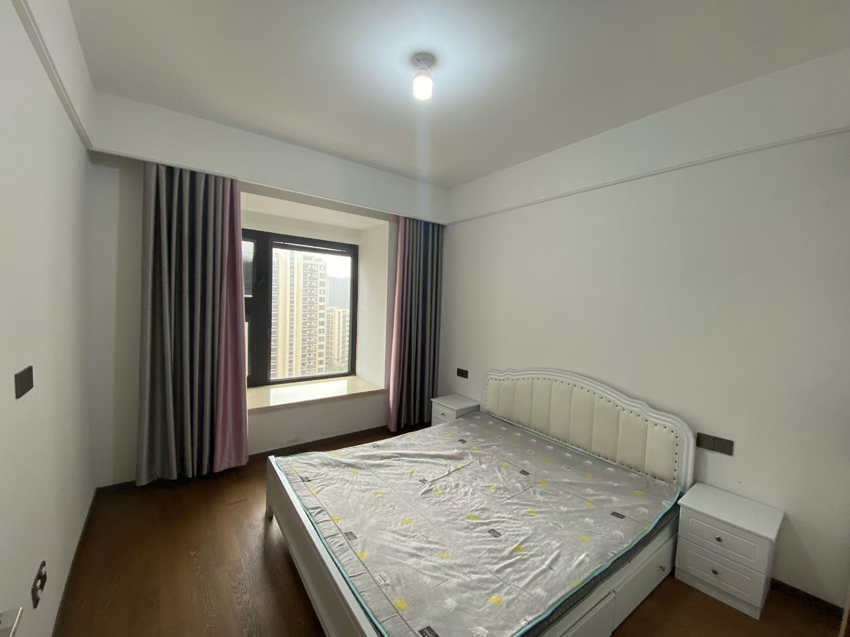 春风南岸东园 3室2厅1卫 96m&sup2;