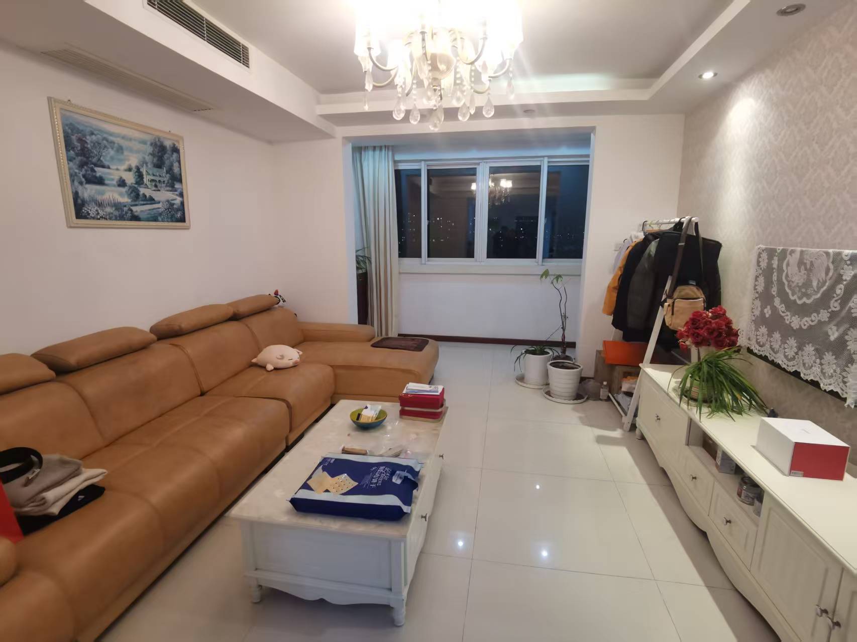 春晖花园 4室2厅2卫 140m²