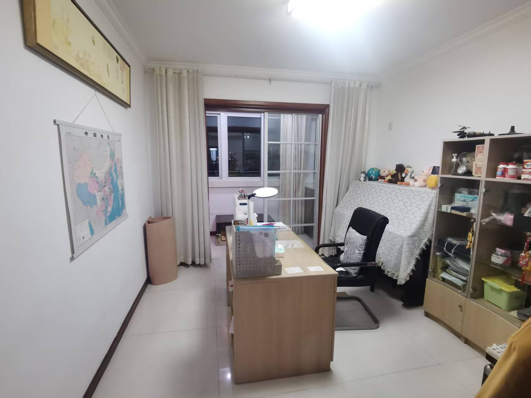 春晖花园 4室2厅2卫 140m&sup2;