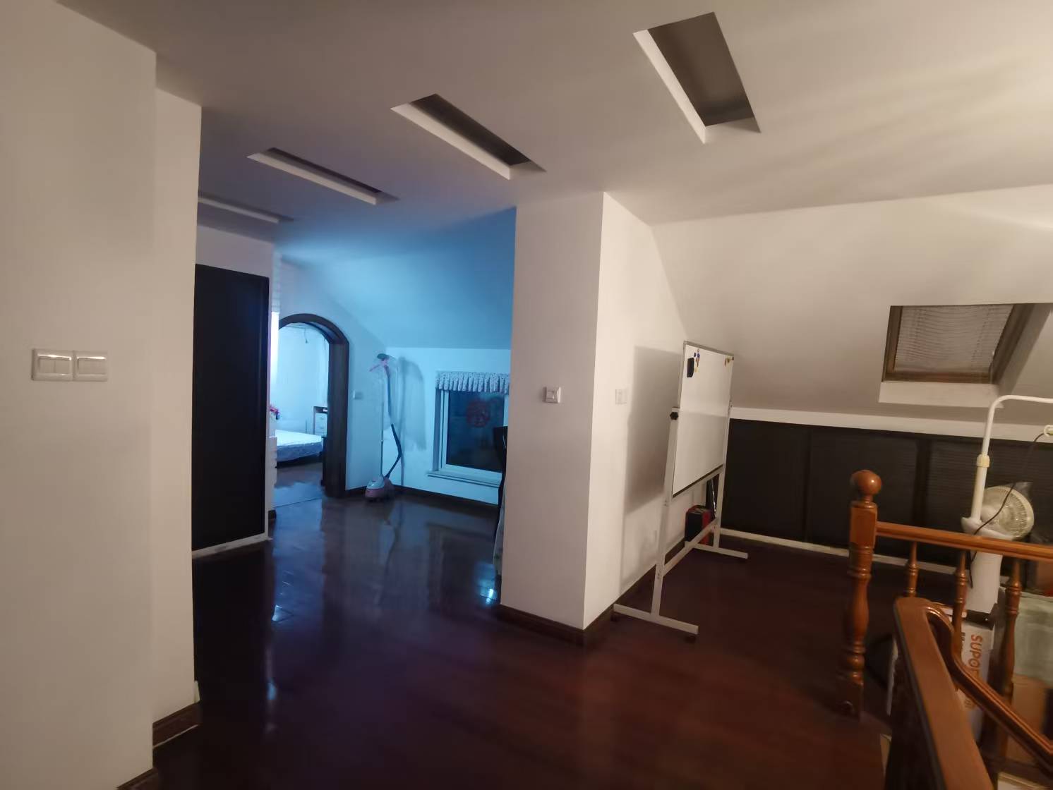 春晖花园 4室2厅2卫 140m&sup2;