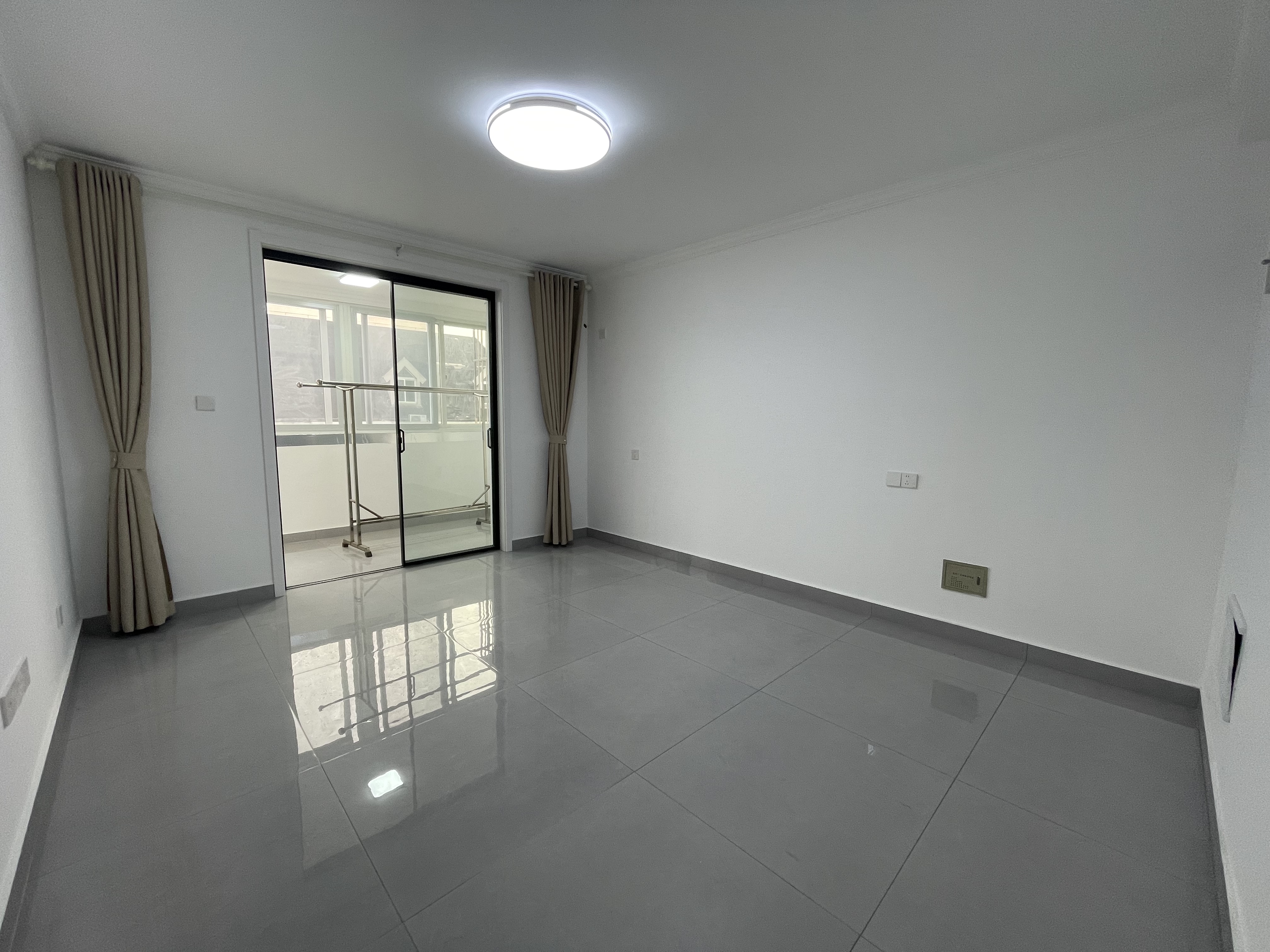 永和佳苑 5室2厅2卫 213m&sup2;