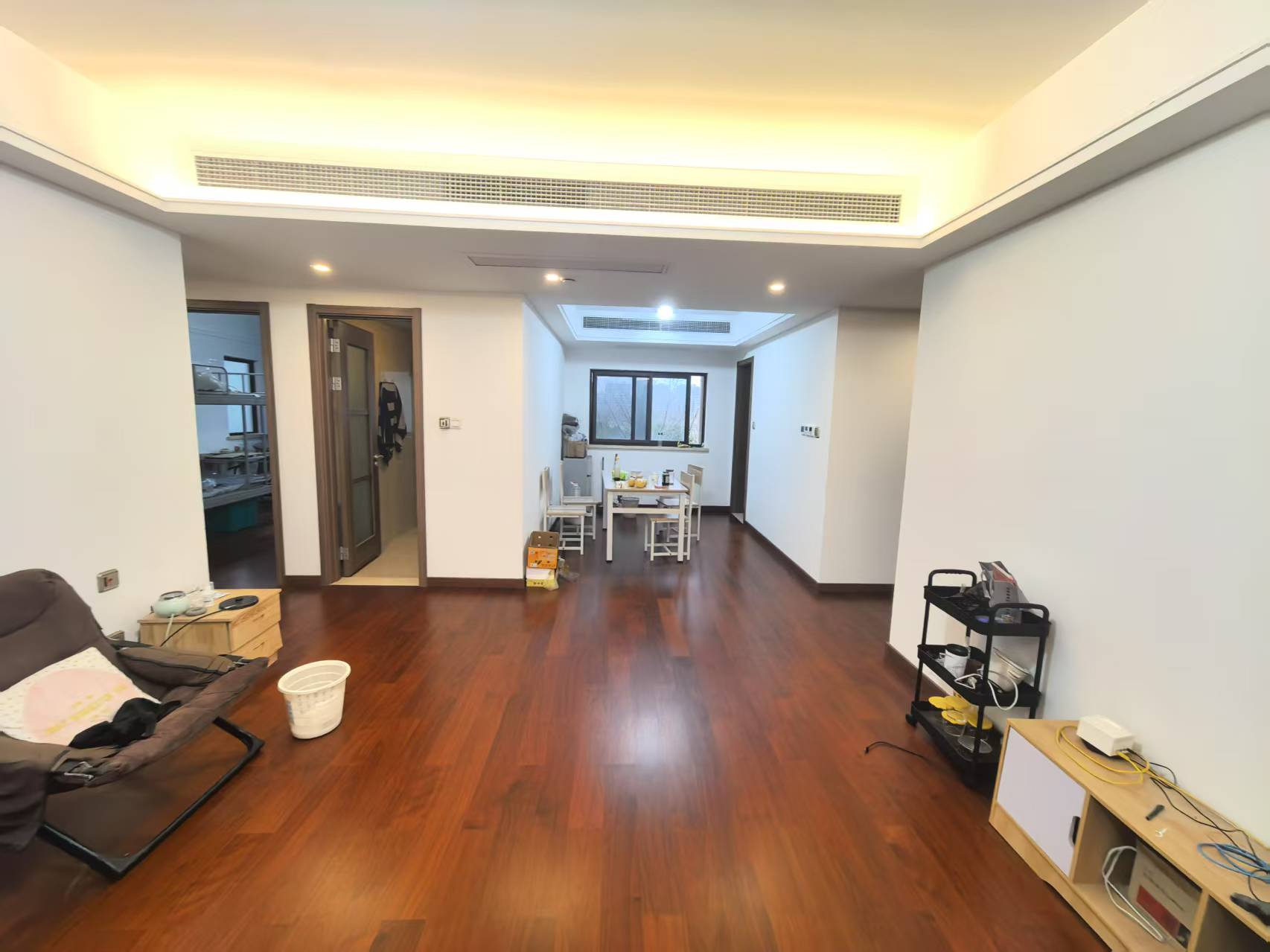 万科白鹭郡 3室2厅2卫 120.97m²