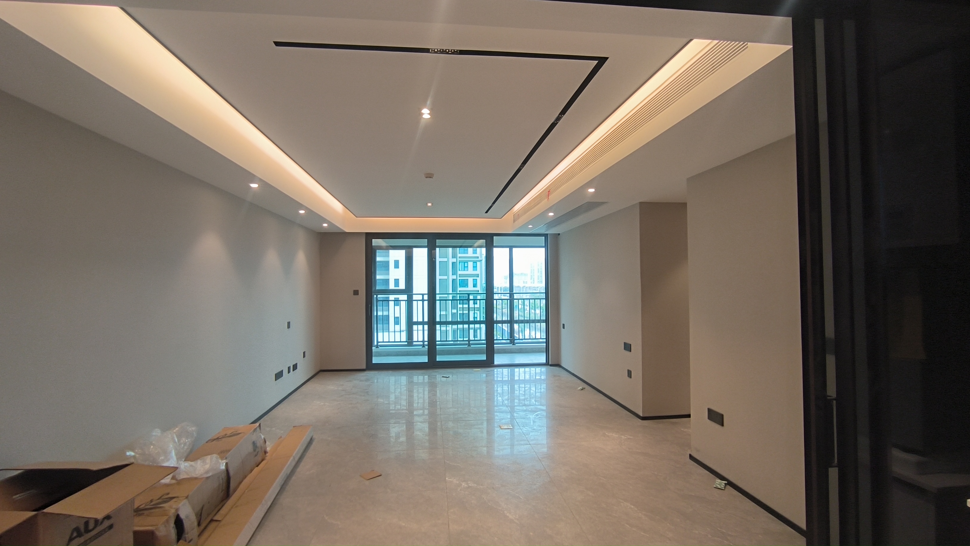 万科·揽境(揽境花苑) 3室2厅2卫 118m²