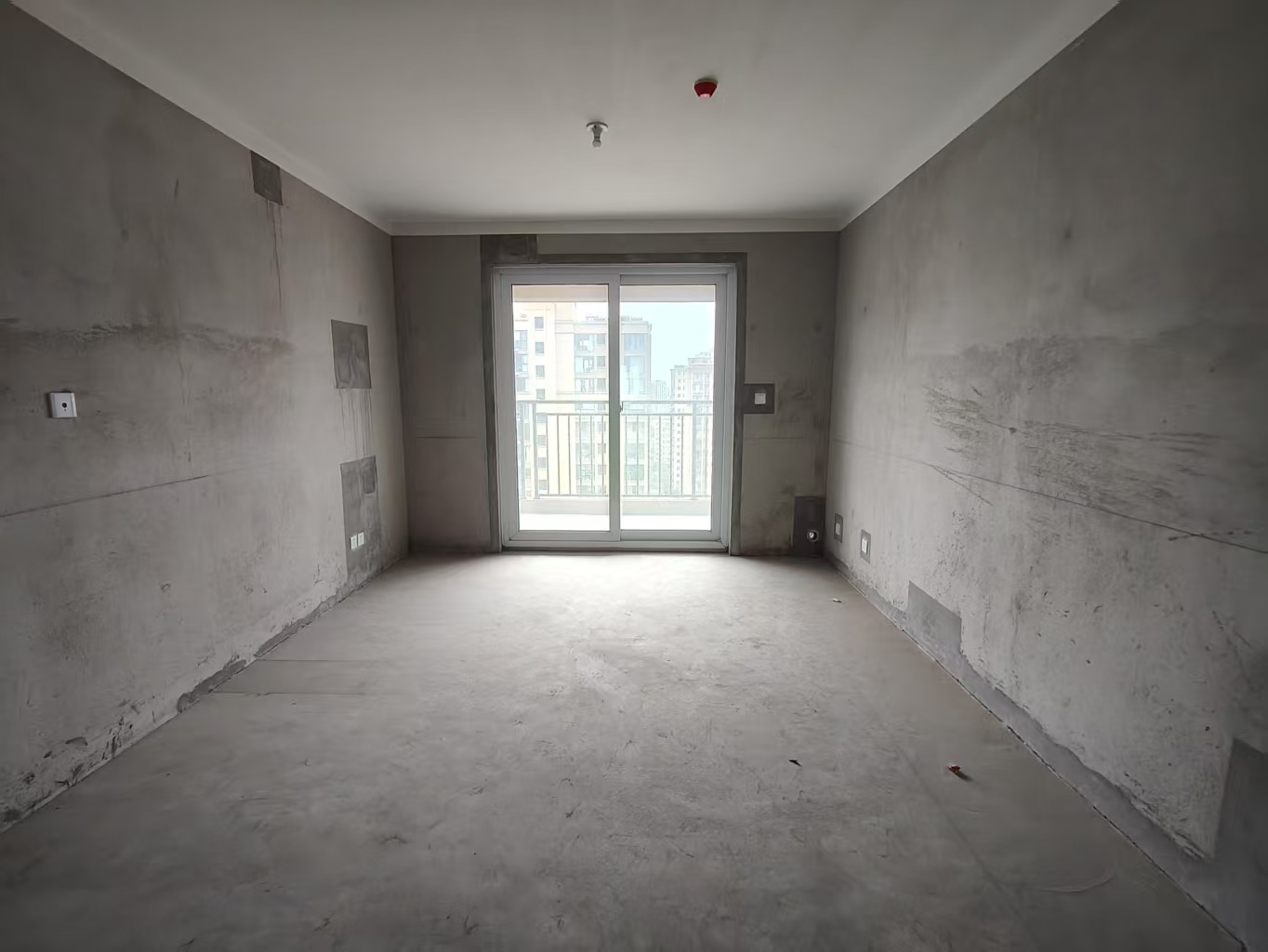 佳源都市 3室2厅2卫 108m²
