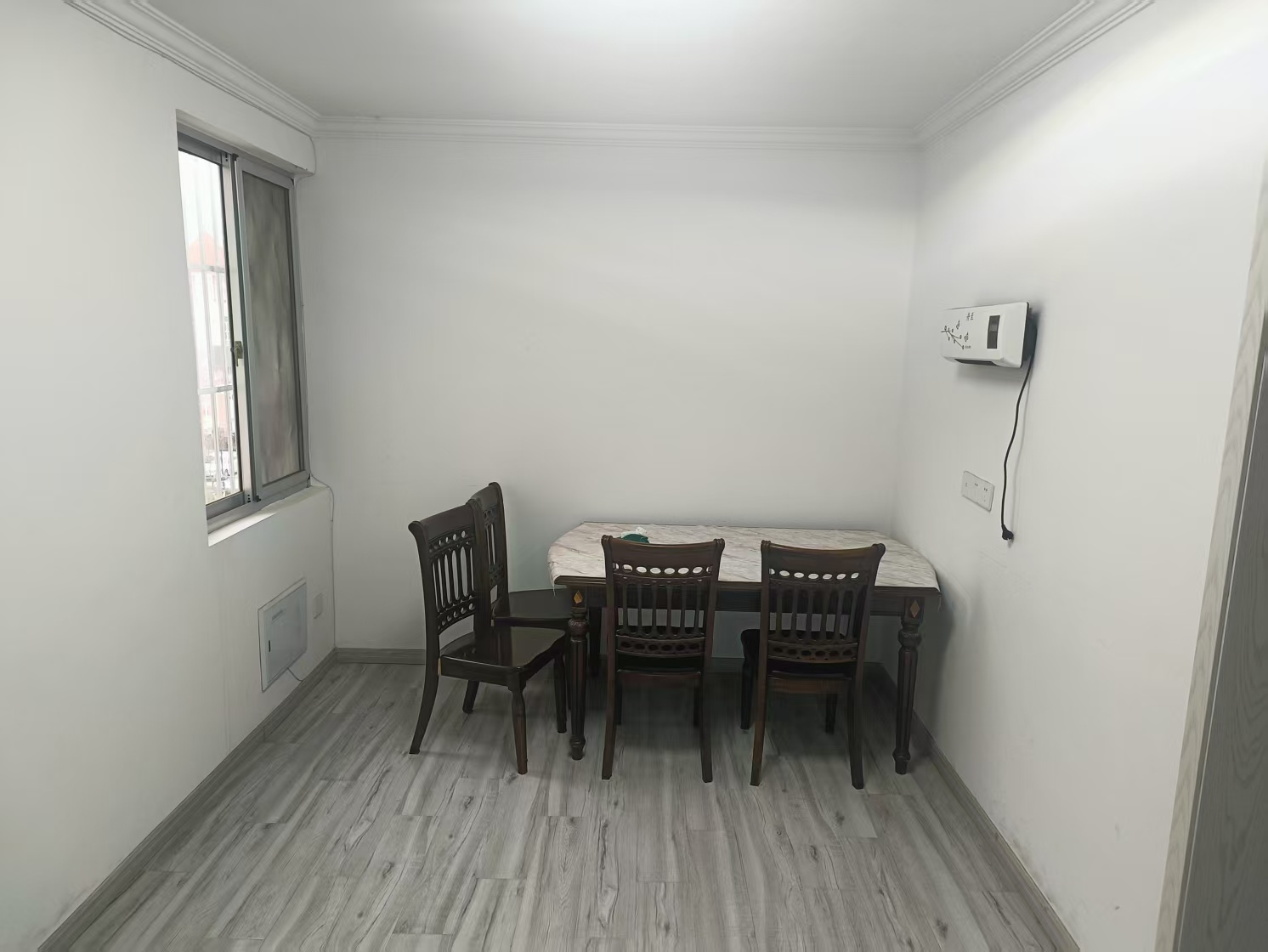 怡园新村 2室1厅1卫 72.97m&sup2;