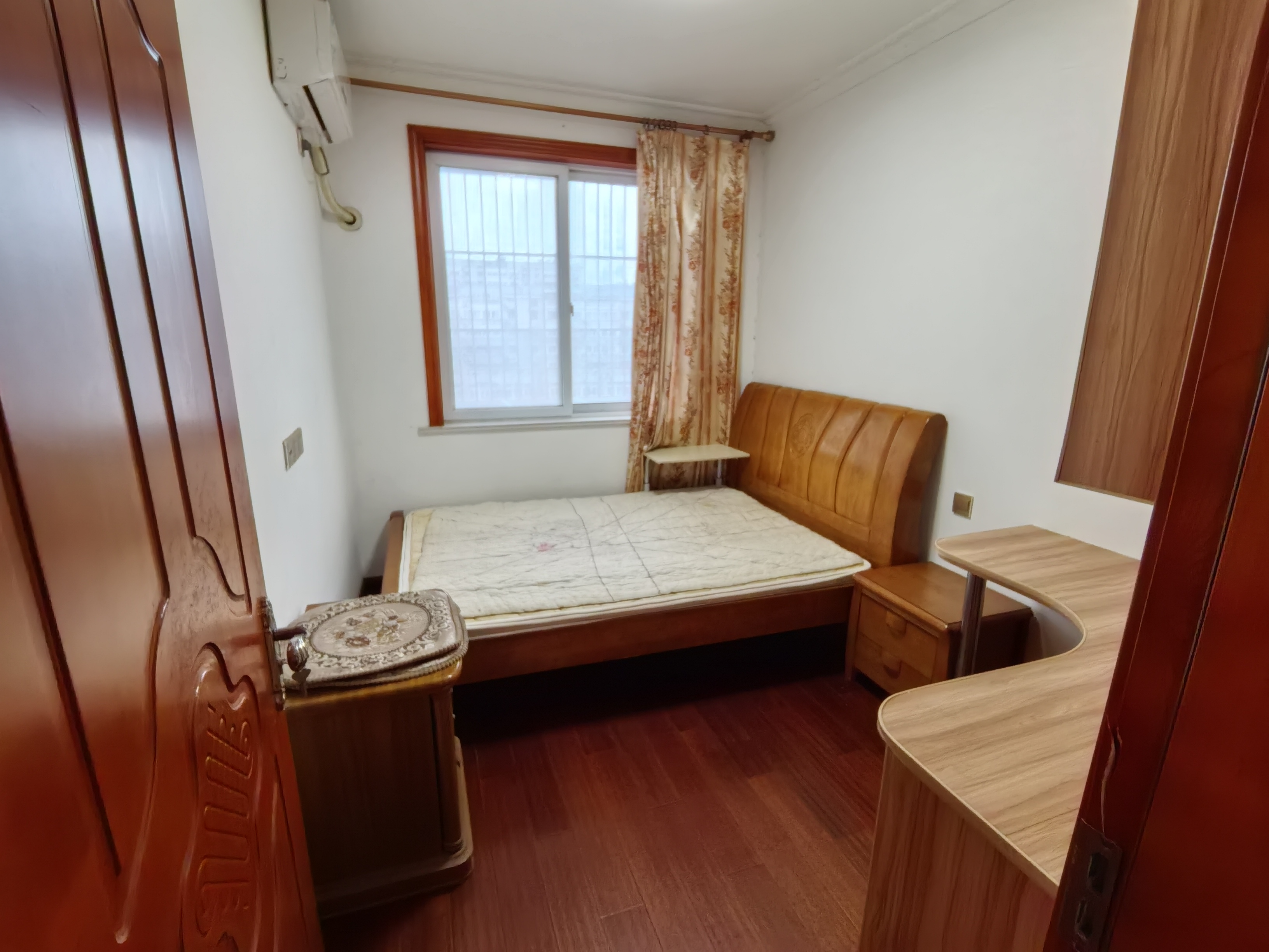 永怡家园 3室2厅1卫 148.00m²