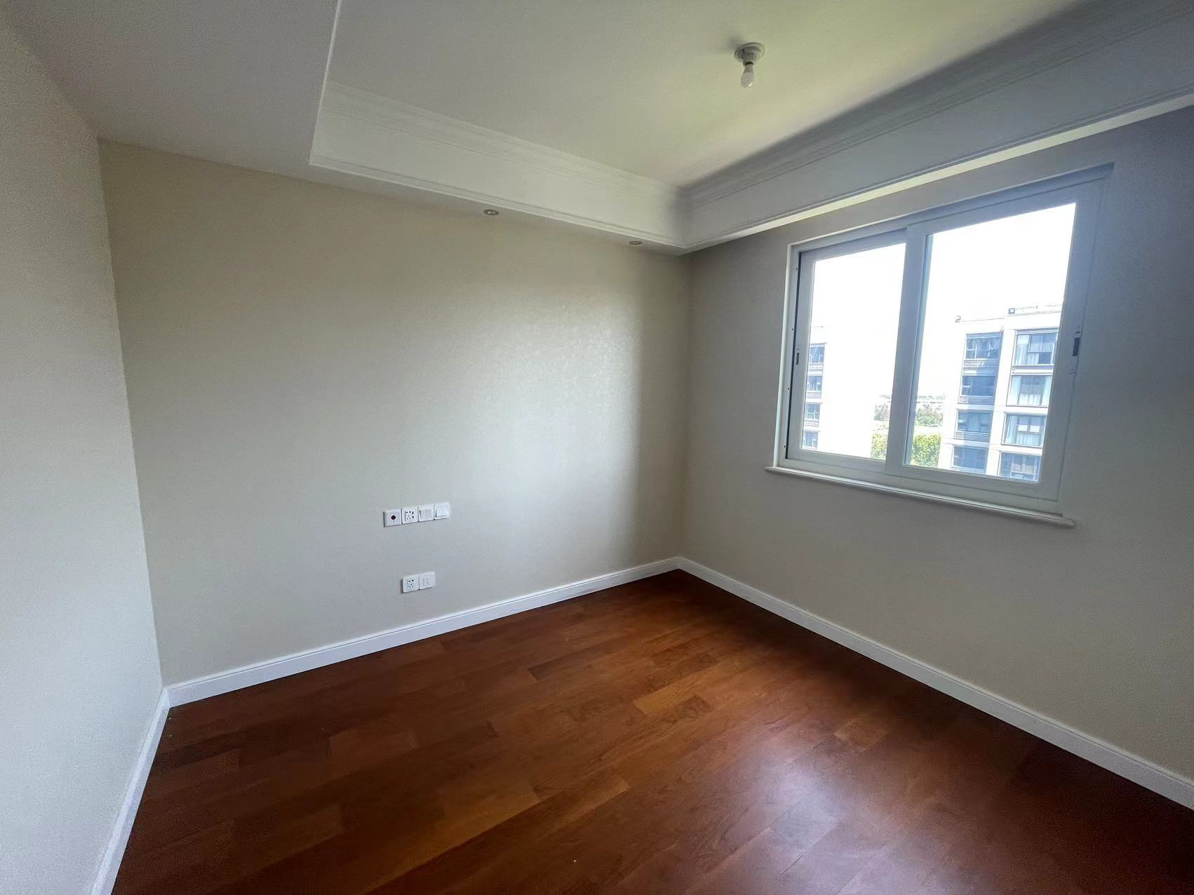 融创盛和九里桃源 4室2厅2卫 143.45m²