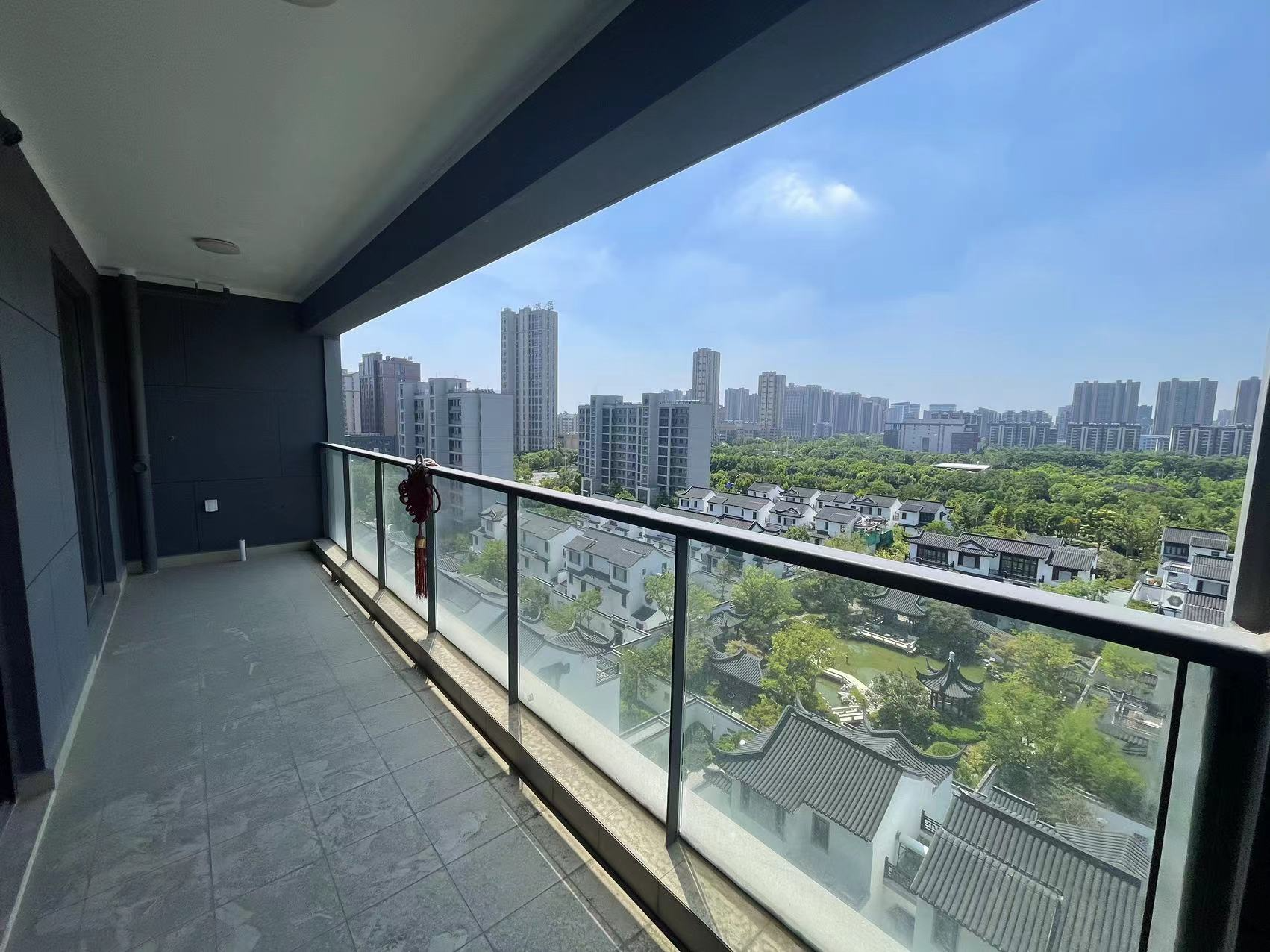 融创盛和九里桃源 4室2厅2卫 143.45m²