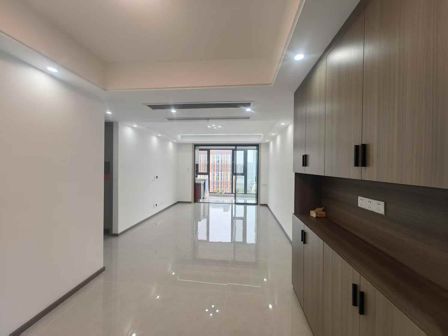 红星天铂 4室2厅2卫 128.03m&sup2;