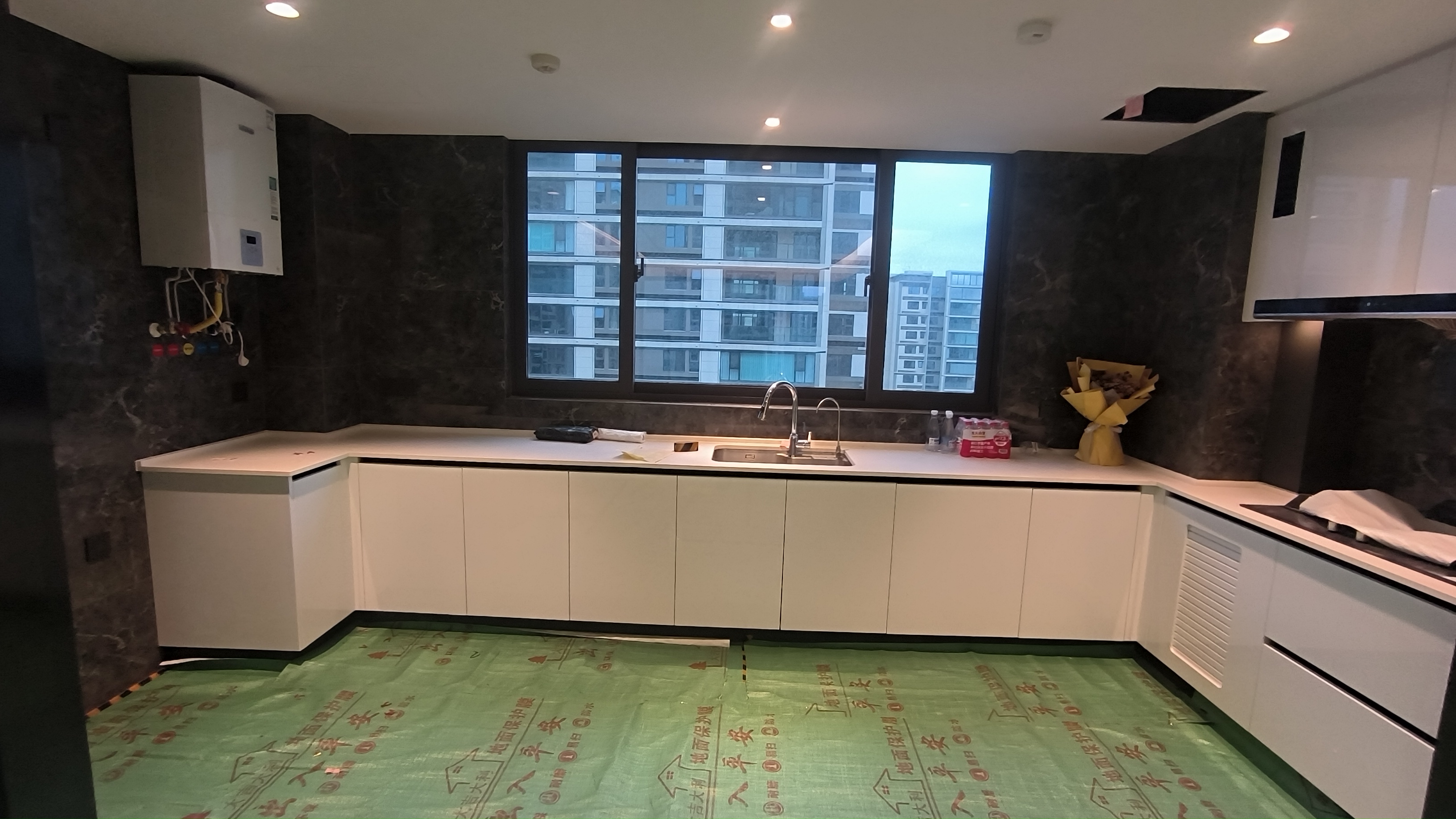 万科&middot;揽境(揽境花苑) 4室2厅3卫 189m&sup2;
