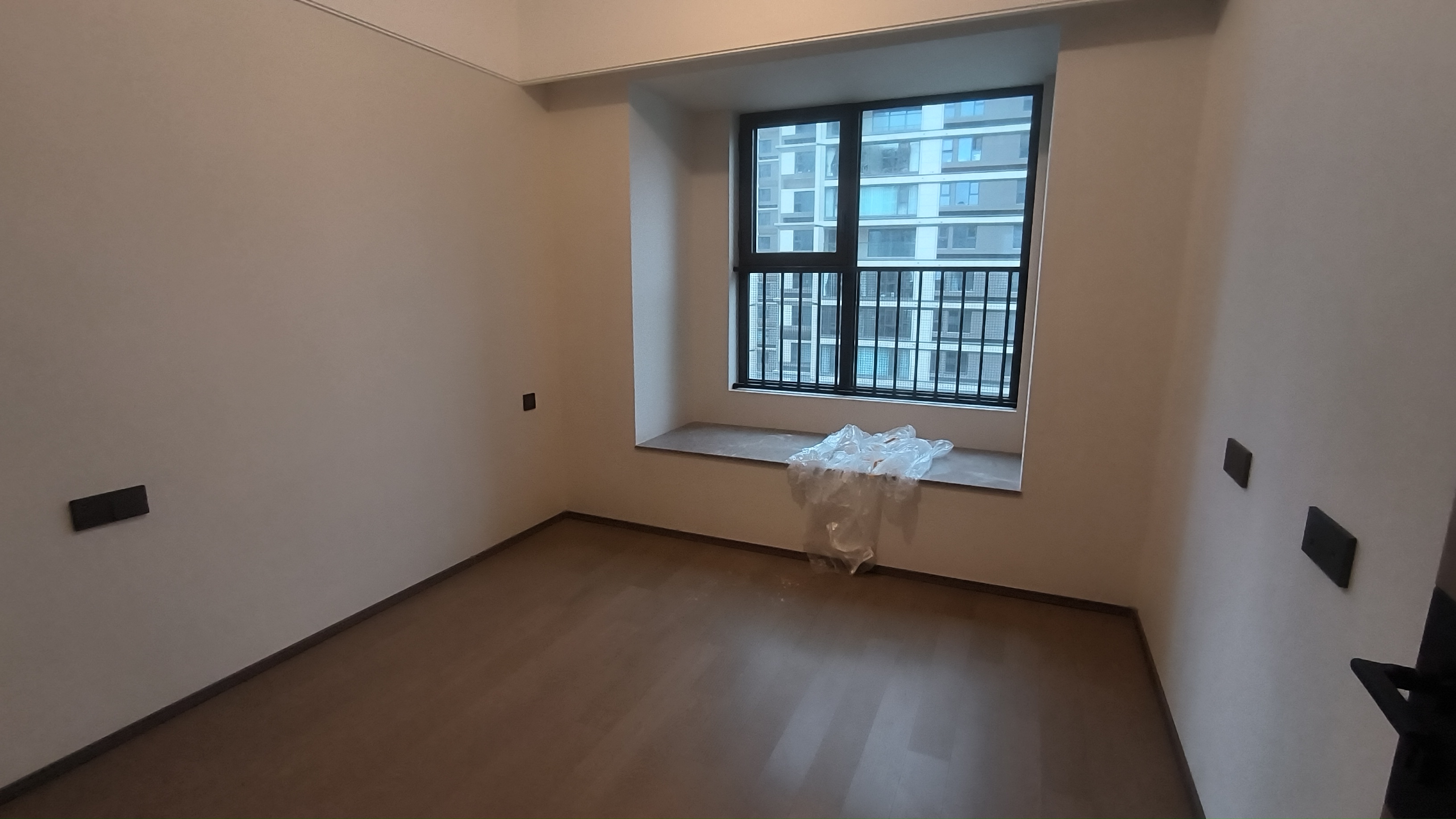 万科&middot;揽境(揽境花苑) 4室2厅3卫 189m&sup2;