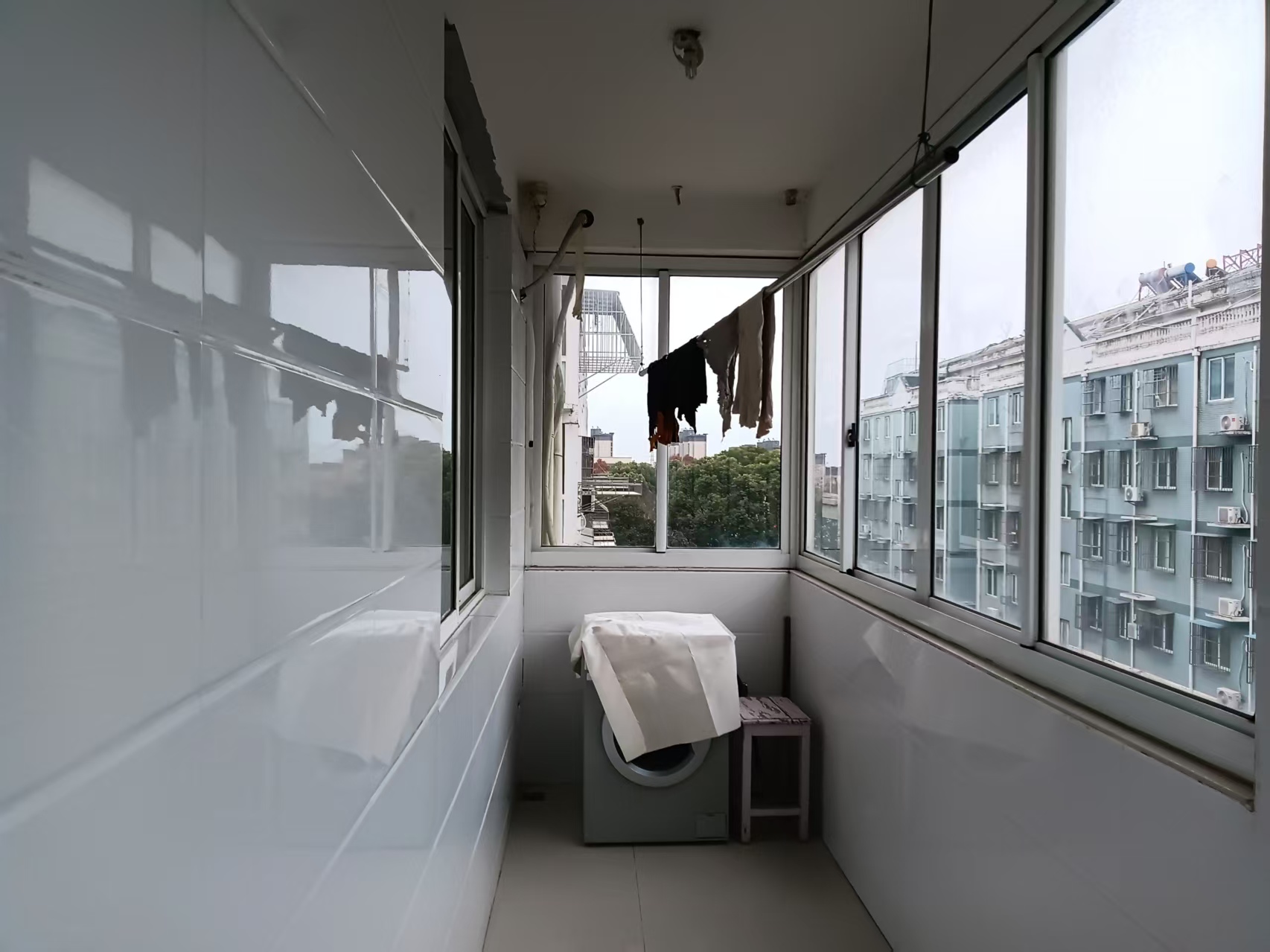 盆架桥花苑 3室2厅1卫 133.00m&sup2;